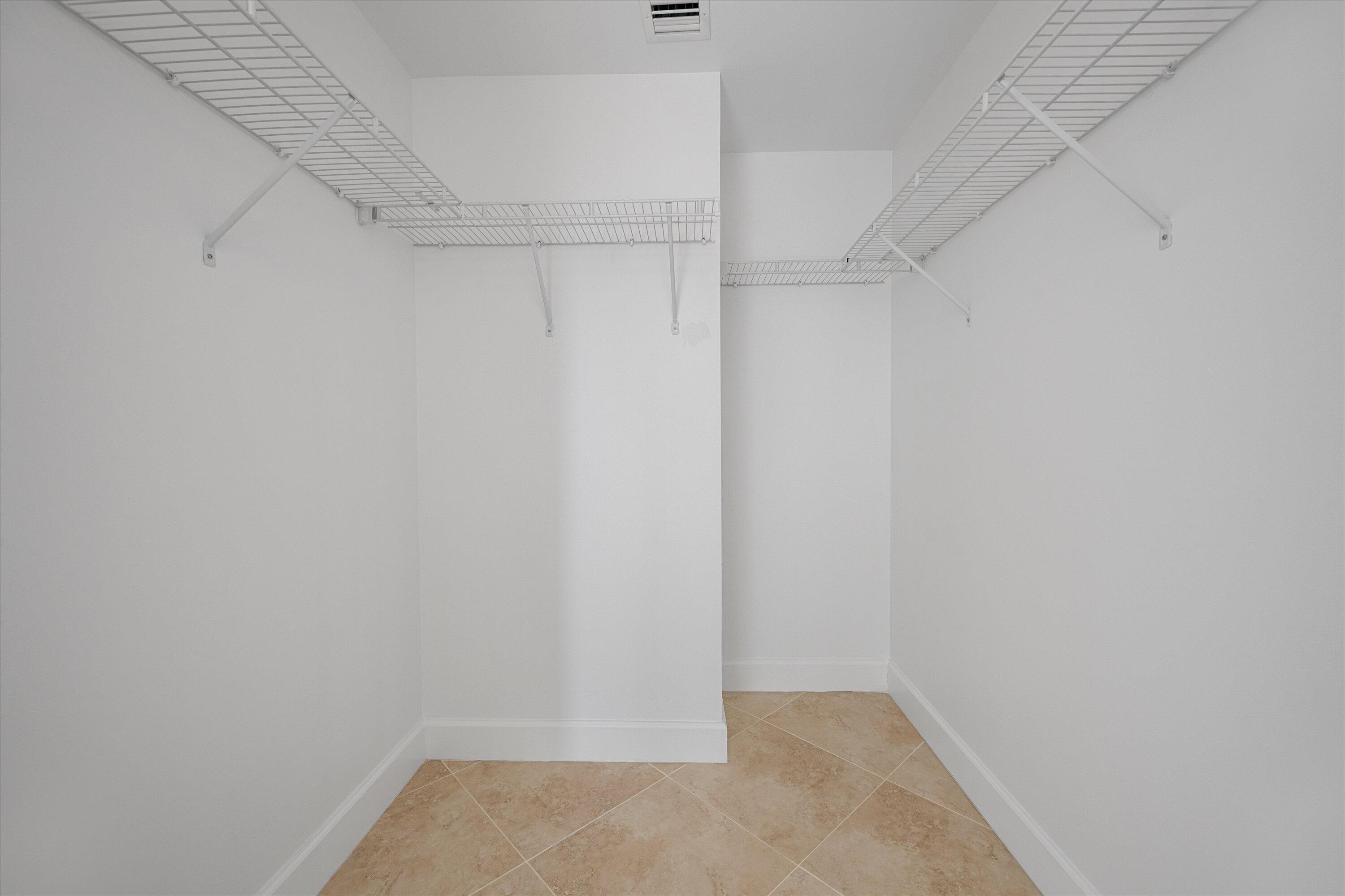 CITYPLACE SOUTH TOWER CONDO - Residential Lease