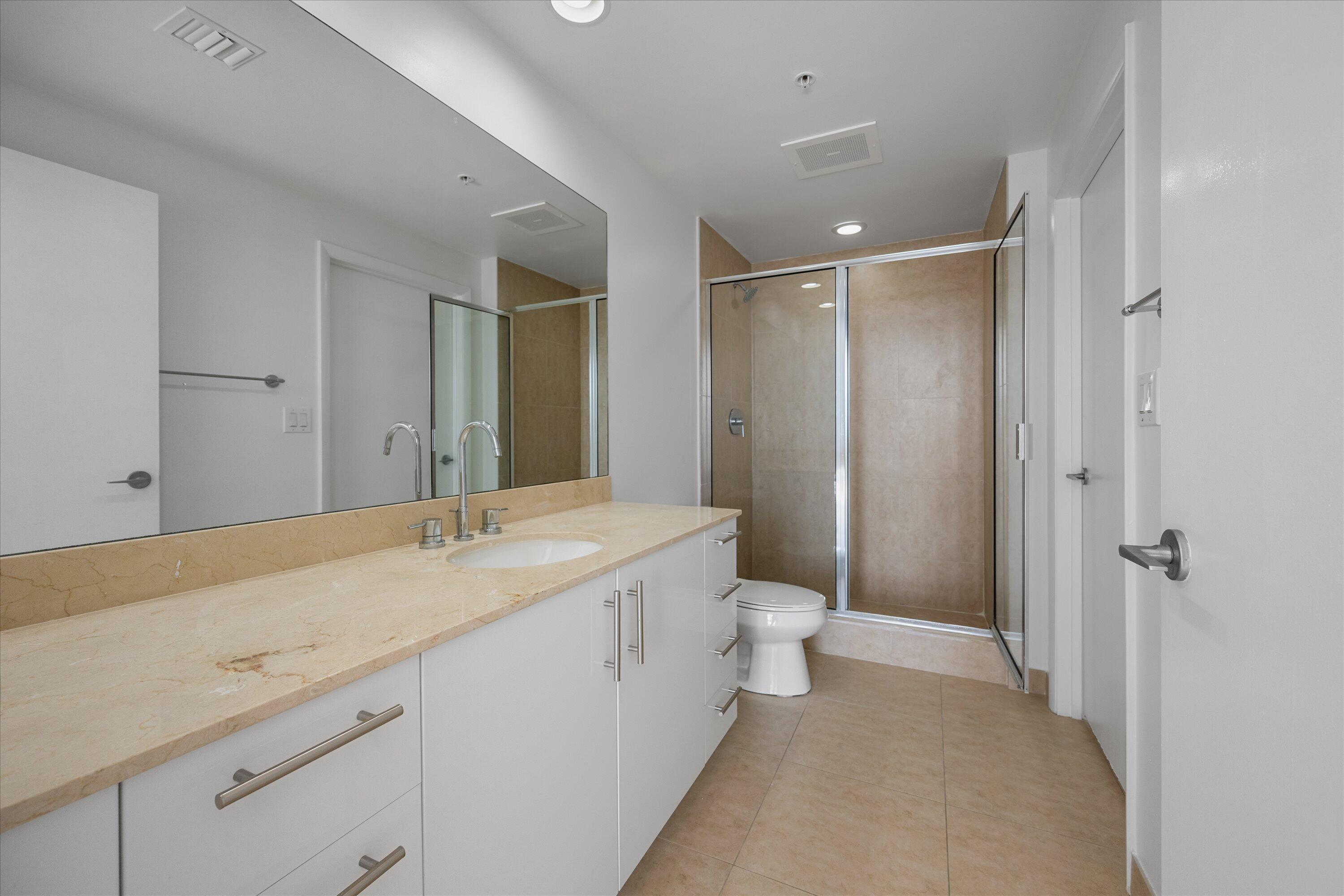 CITYPLACE SOUTH TOWER CONDO - Residential Lease
