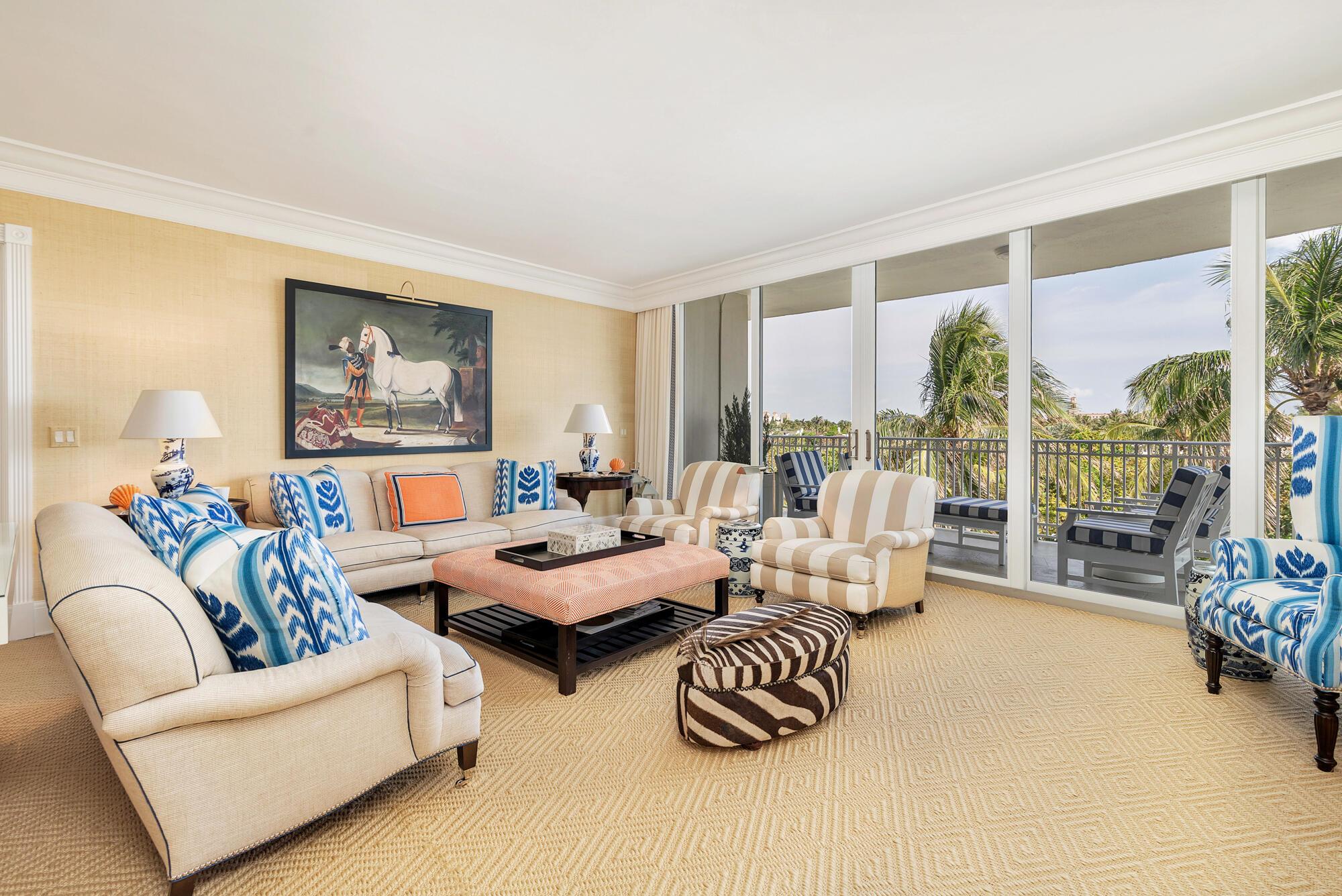 ONE ROYAL PALM WAY COND DECL IN - Residential
