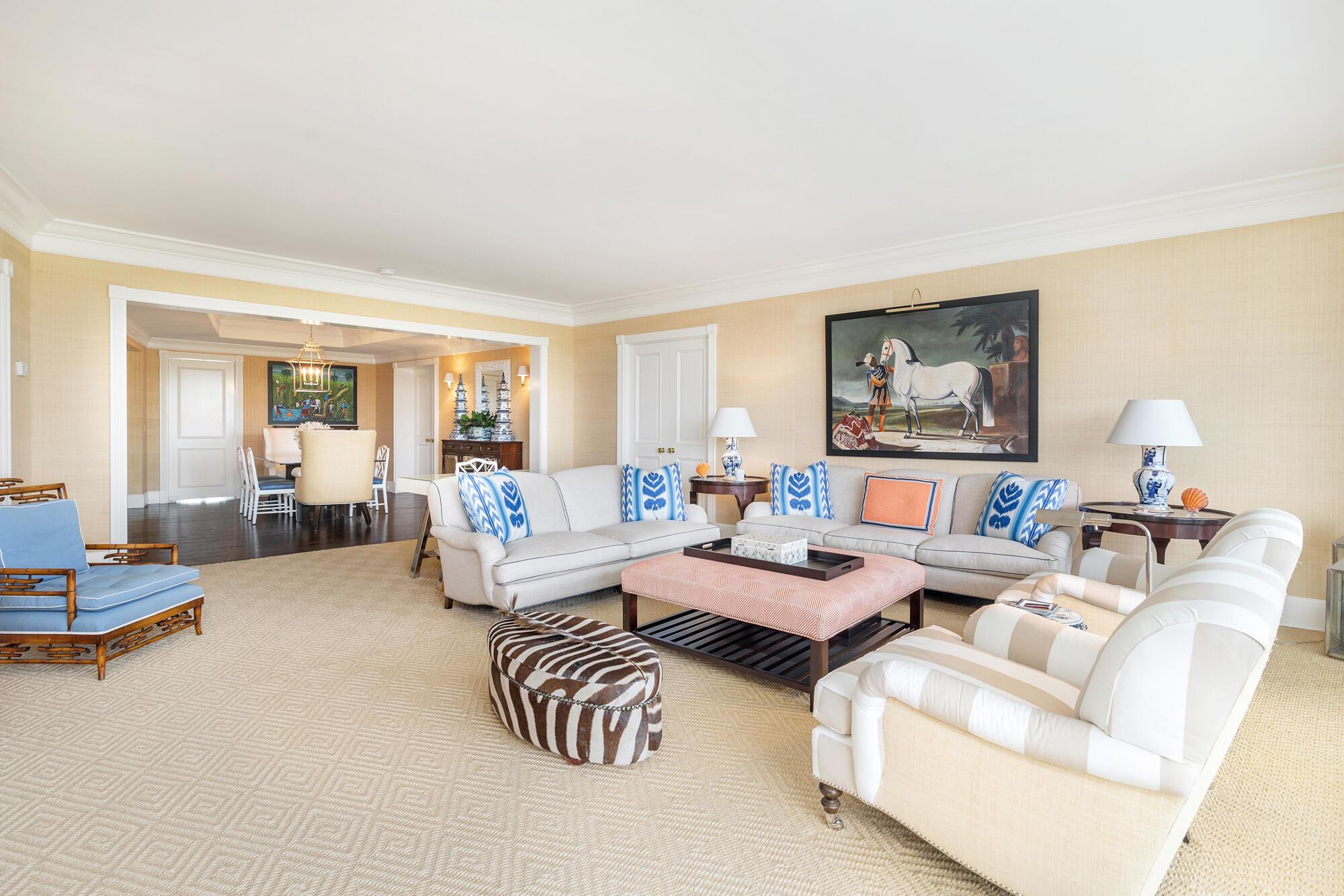 ONE ROYAL PALM WAY COND DECL IN - Residential
