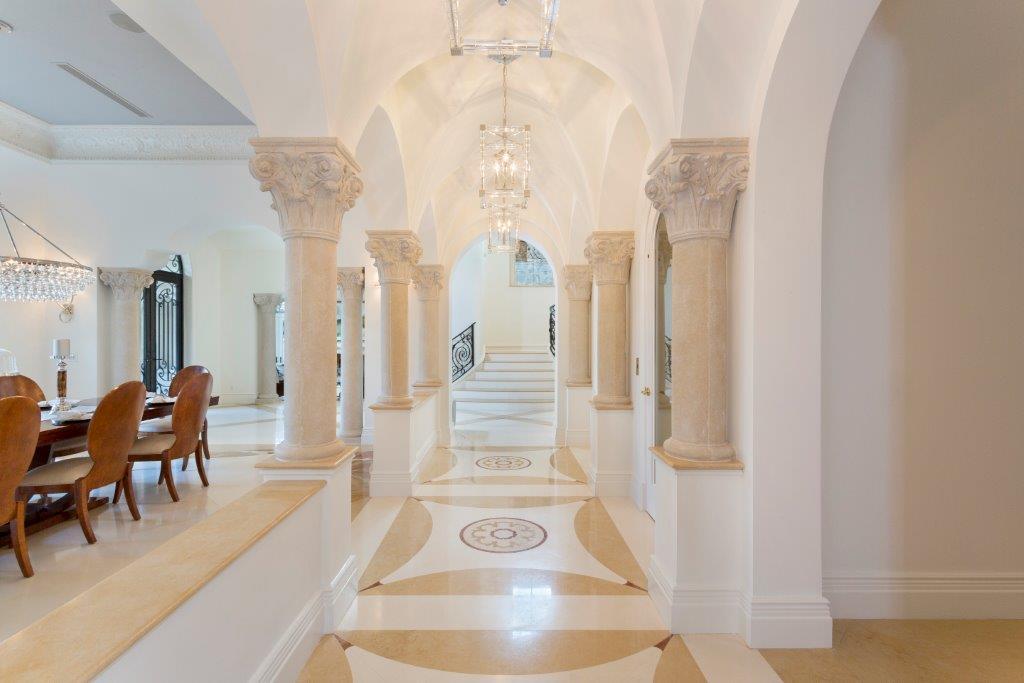 ROYAL PALM YACHT AND COUNTRY CLUB - Residential