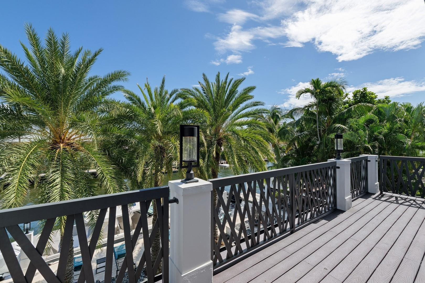 Las Olas Isles - Residential