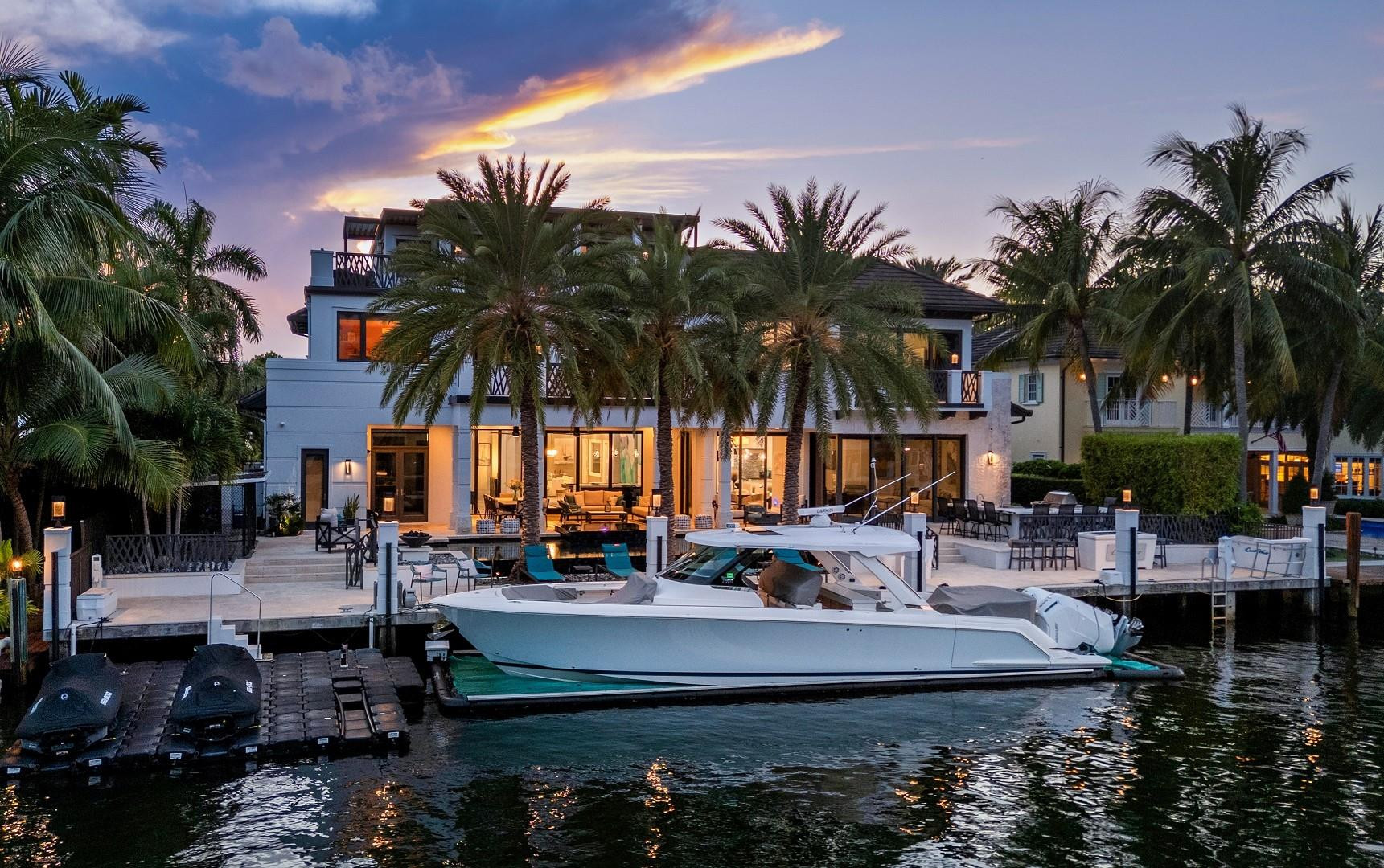 Las Olas Isles - Residential
