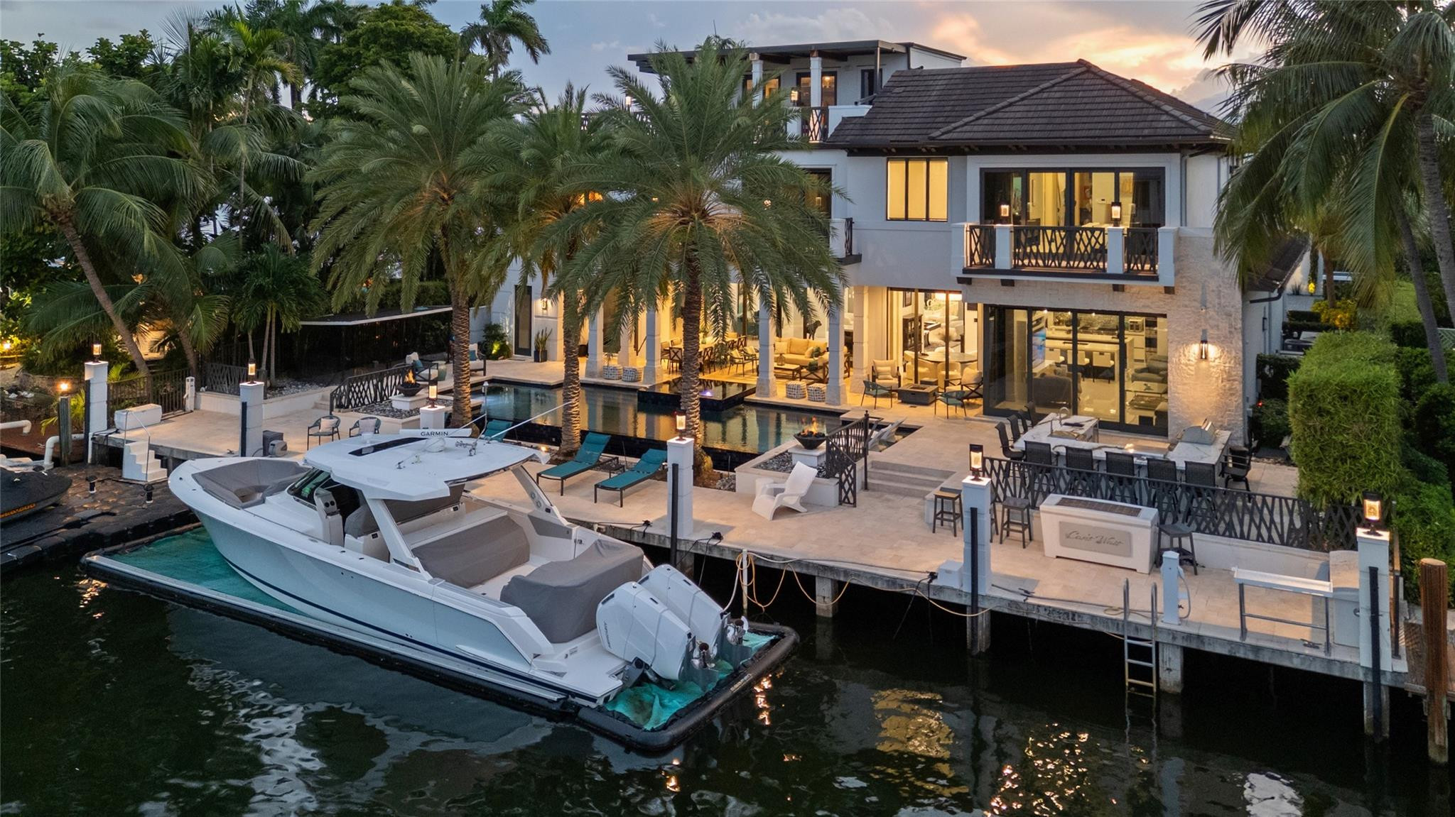 Las Olas Isles - Residential