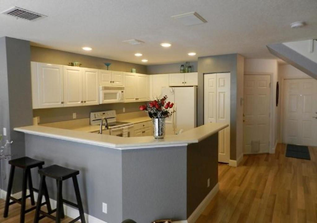Crystal Lake Village - Residential