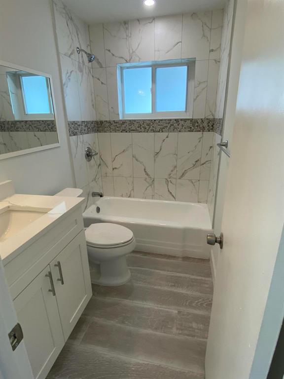 CORAL RIDGE ISLES - Residential Income