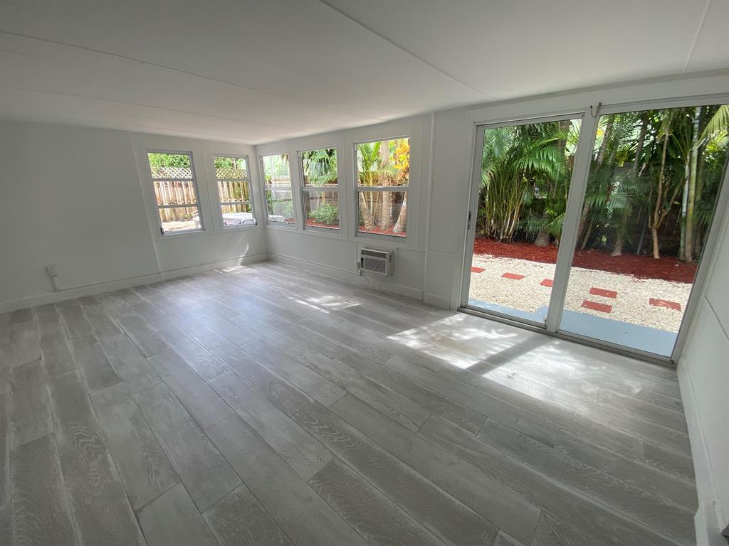 CORAL RIDGE ISLES - Residential Income