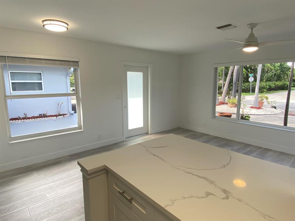 CORAL RIDGE ISLES - Residential Income