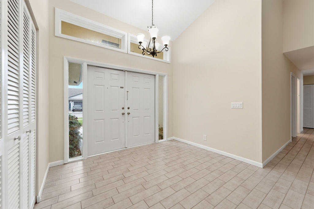 HOMEWOOD LAKES SEC A - Residential Lease