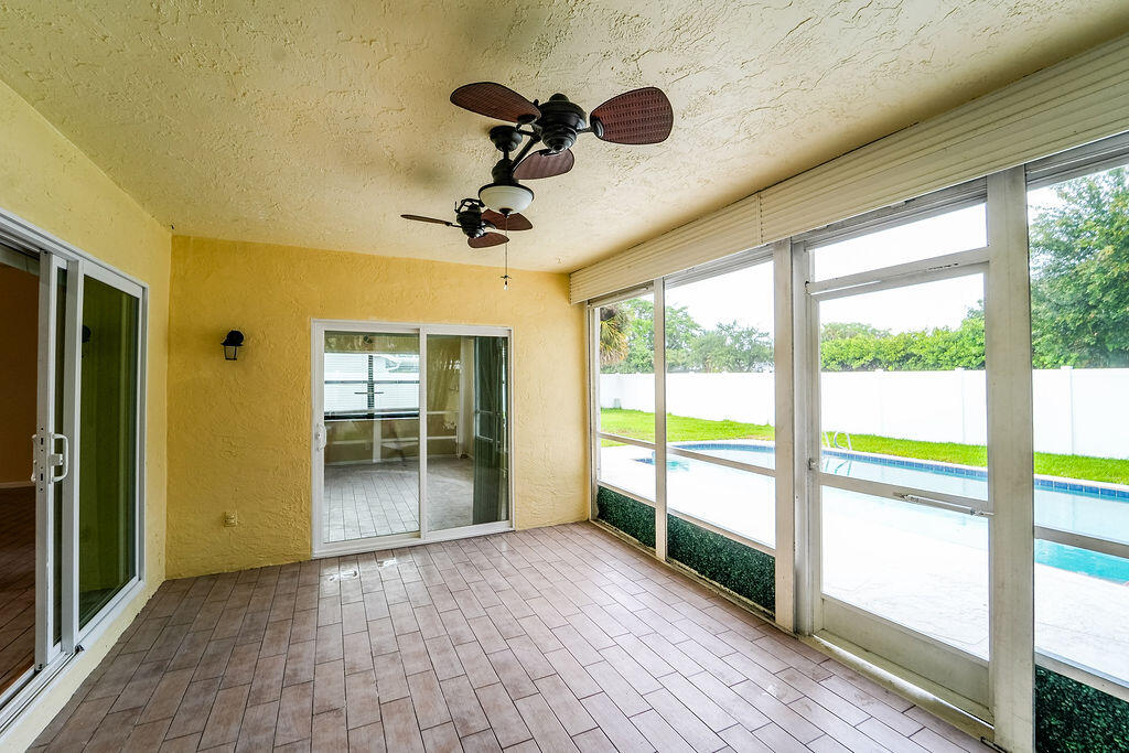 HOMEWOOD LAKES SEC A - Residential Lease