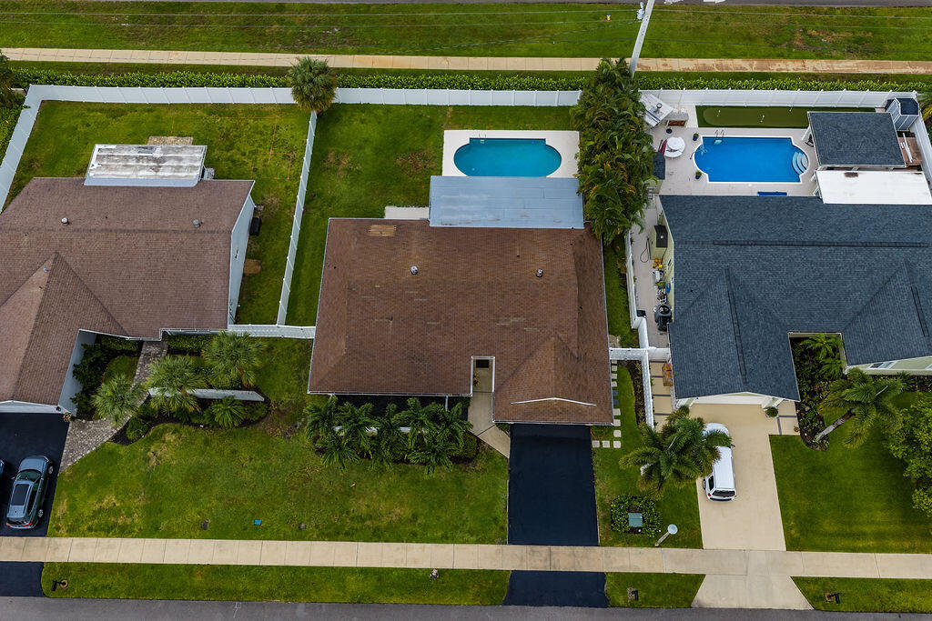 HOMEWOOD LAKES SEC A - Residential Lease
