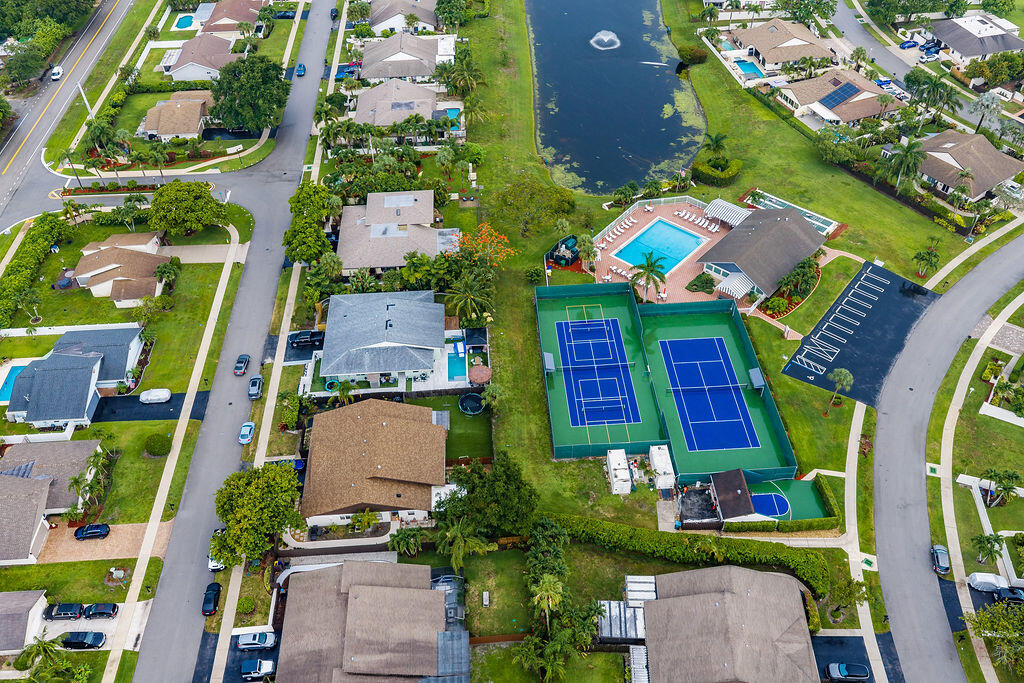 HOMEWOOD LAKES SEC A - Residential Lease