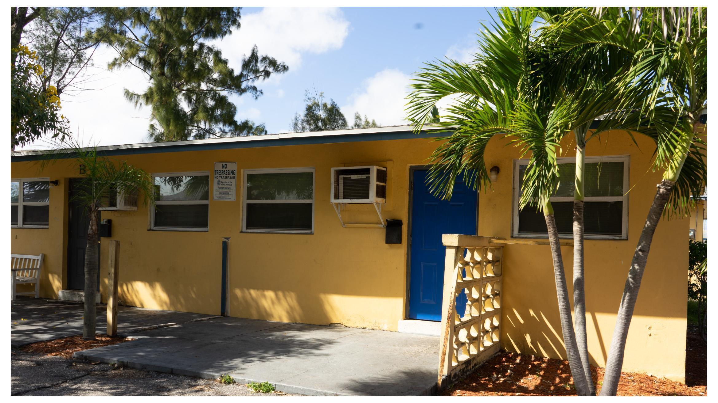 NORTH PALM BCH 4 - Residential Lease