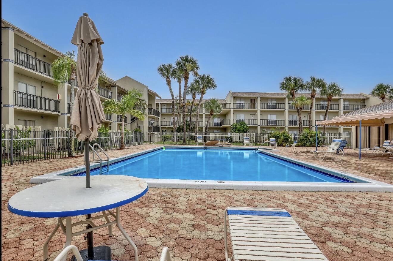 CROSS CREEK CONDO - Residential Lease