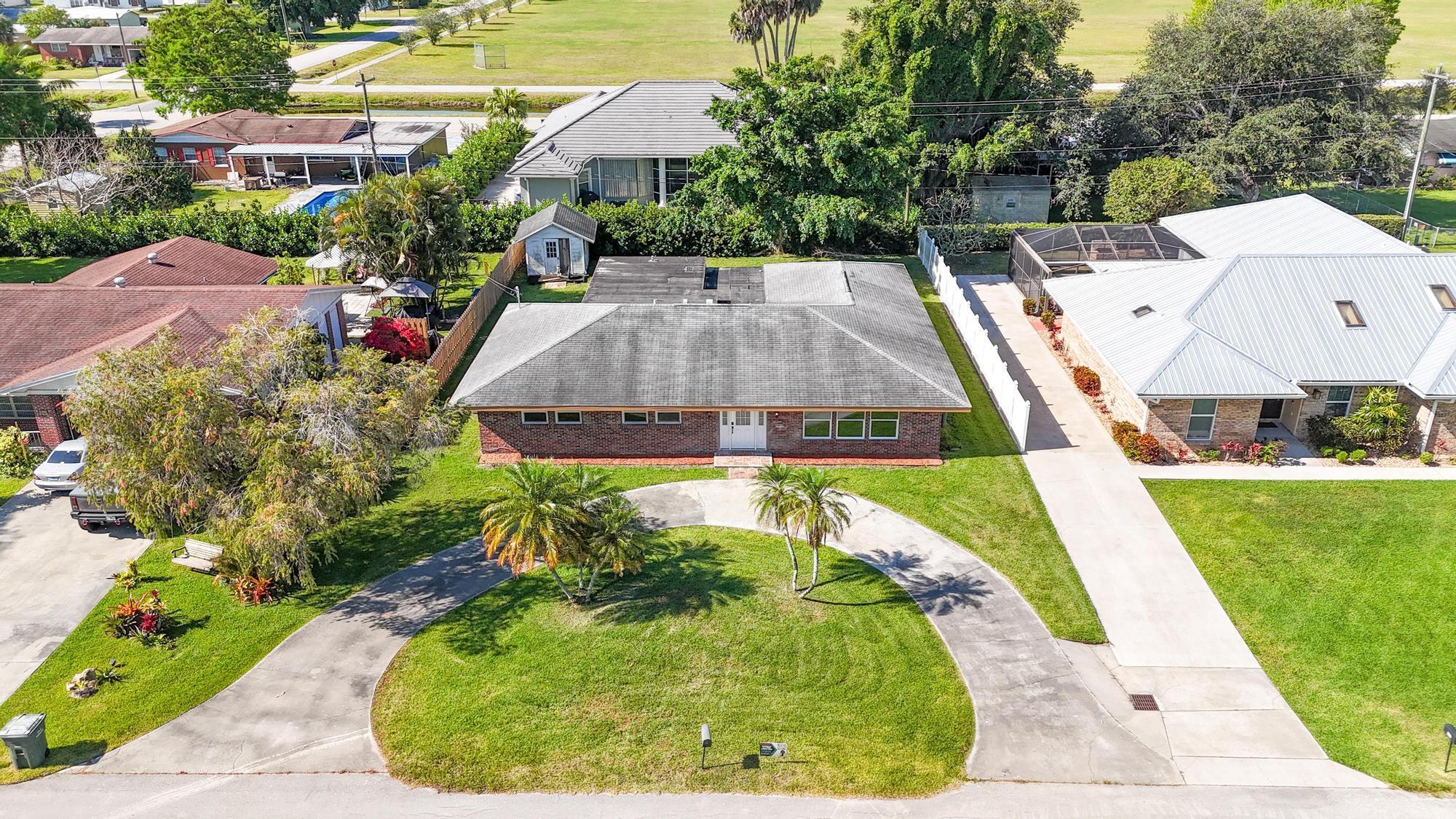 CLEWISTON RAILROAD TRACTS - Residential