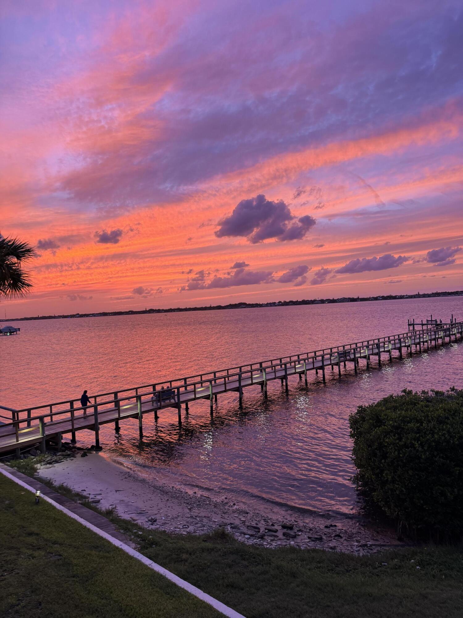 PIERPOINT YACHT CLUB CONDO - Residential
