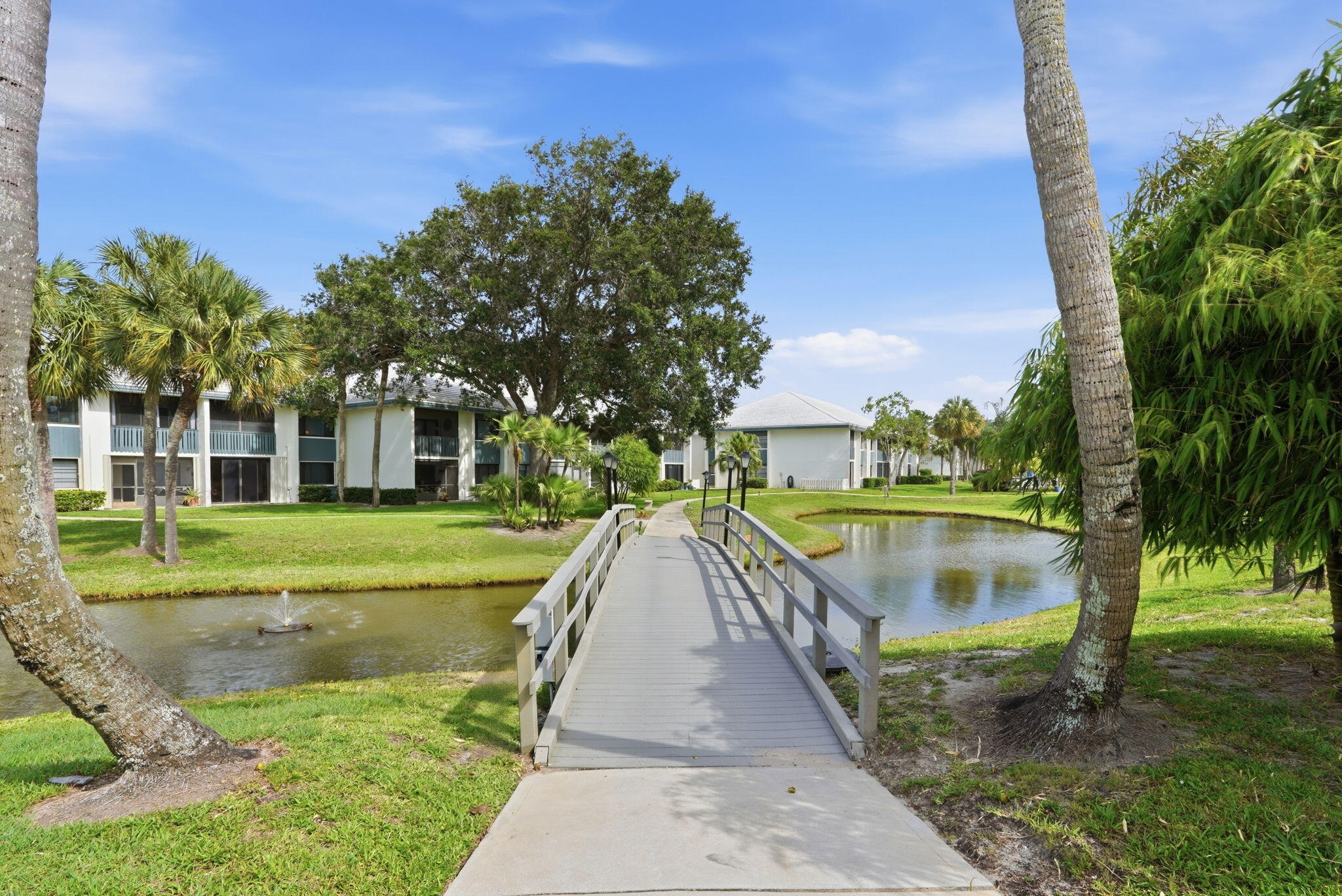 PIERPOINT YACHT CLUB CONDO - Residential
