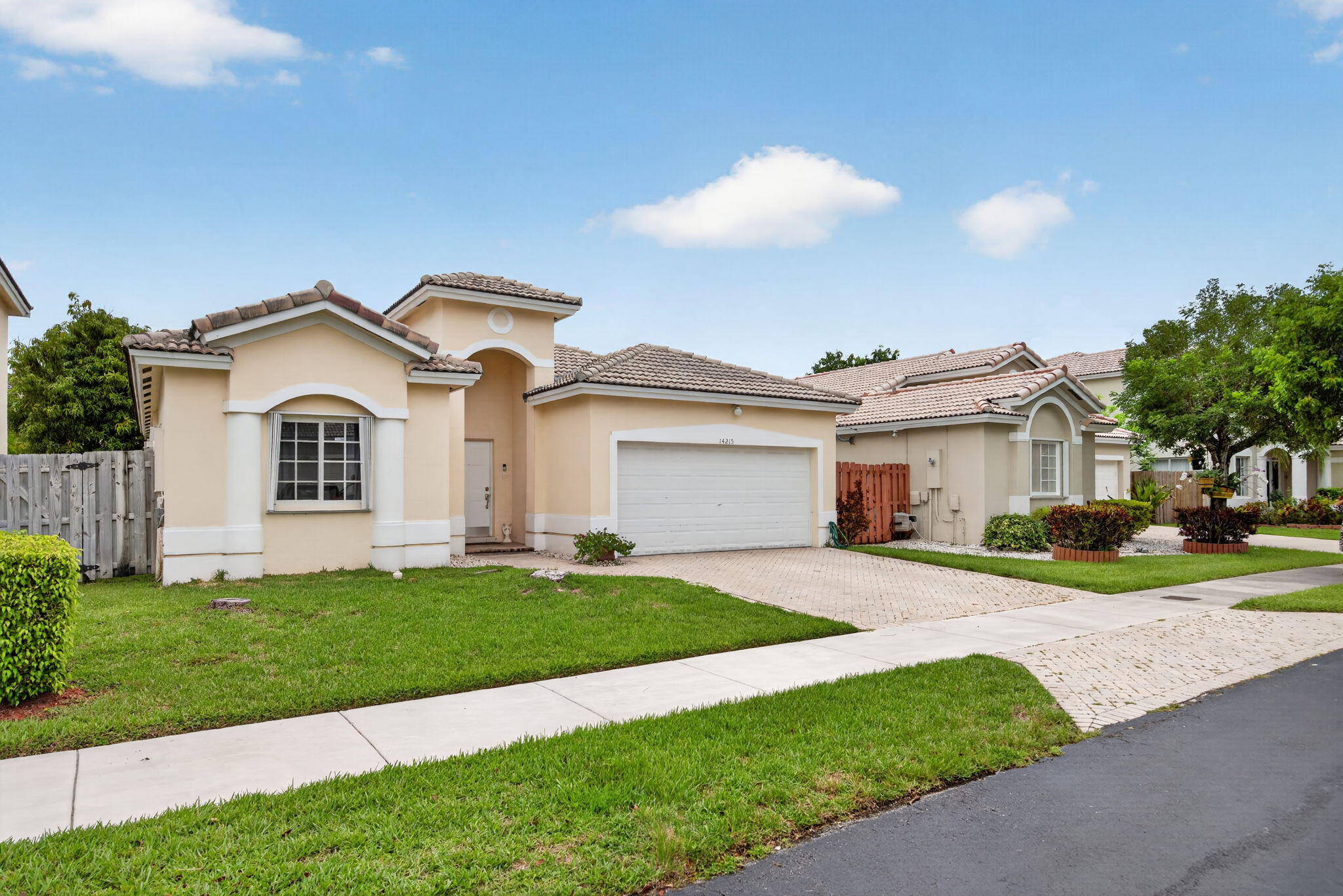 OAK CREEK NORTH REPLAT - Residential