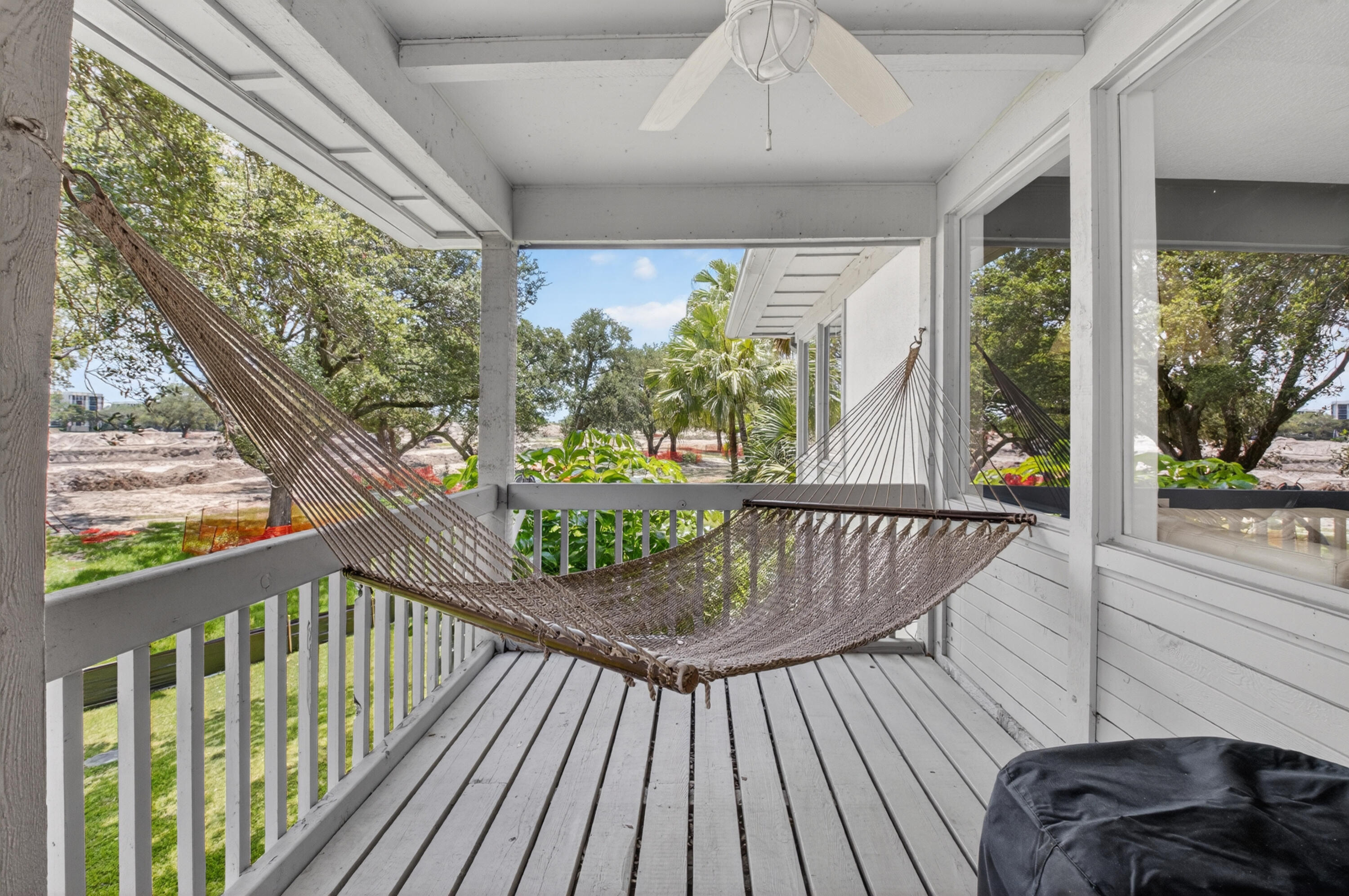 Courtside - Residential