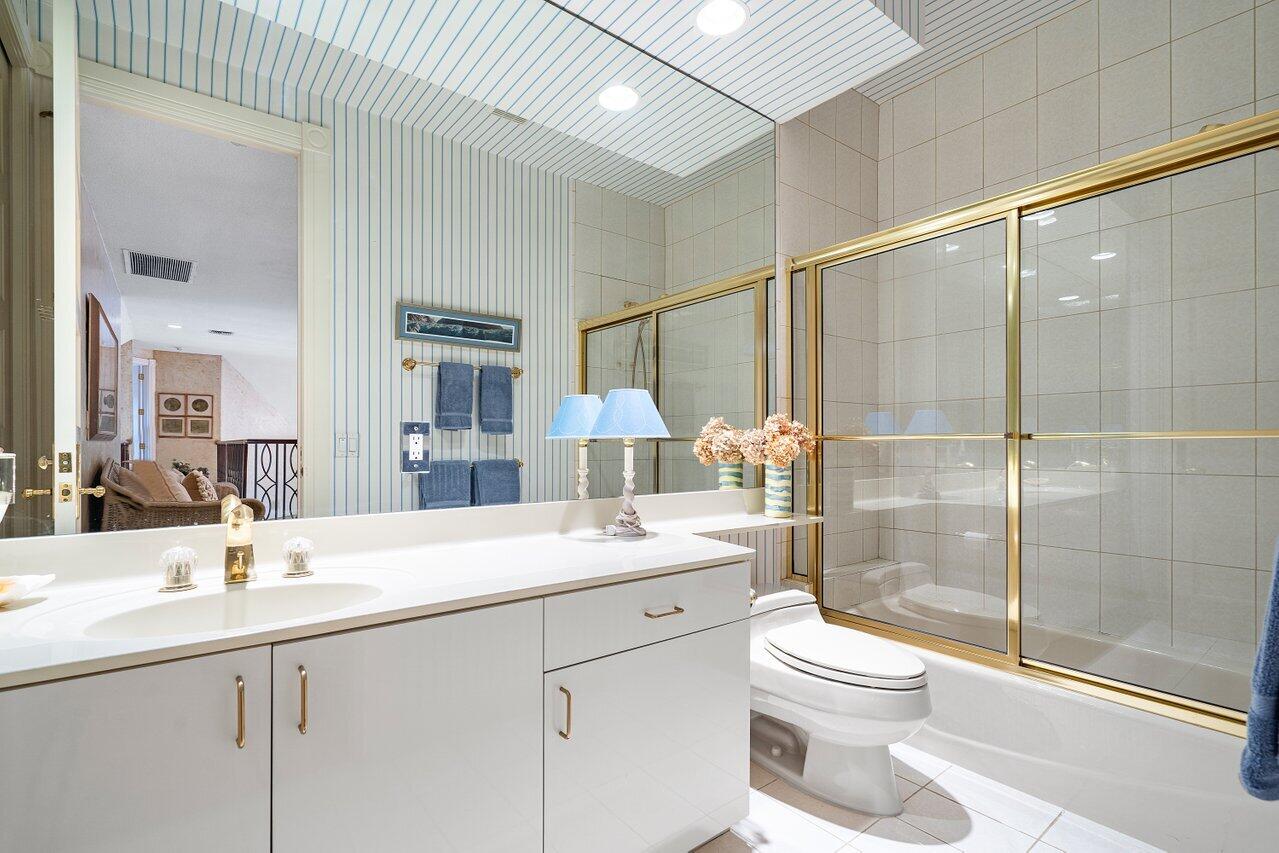 FRENCHMANS CREEK PAR E-2 - Residential