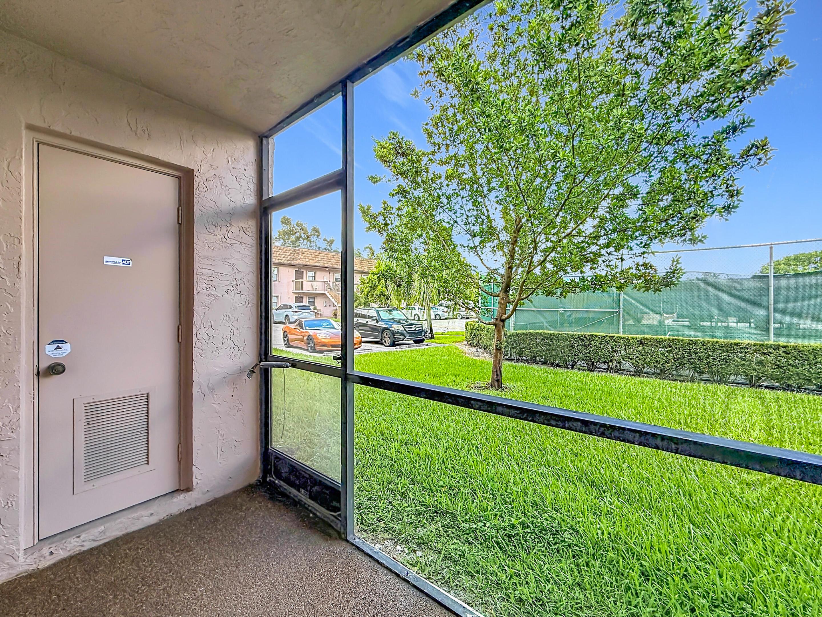 FAIRVIEW AT PEMBROKE POINTE - Residential