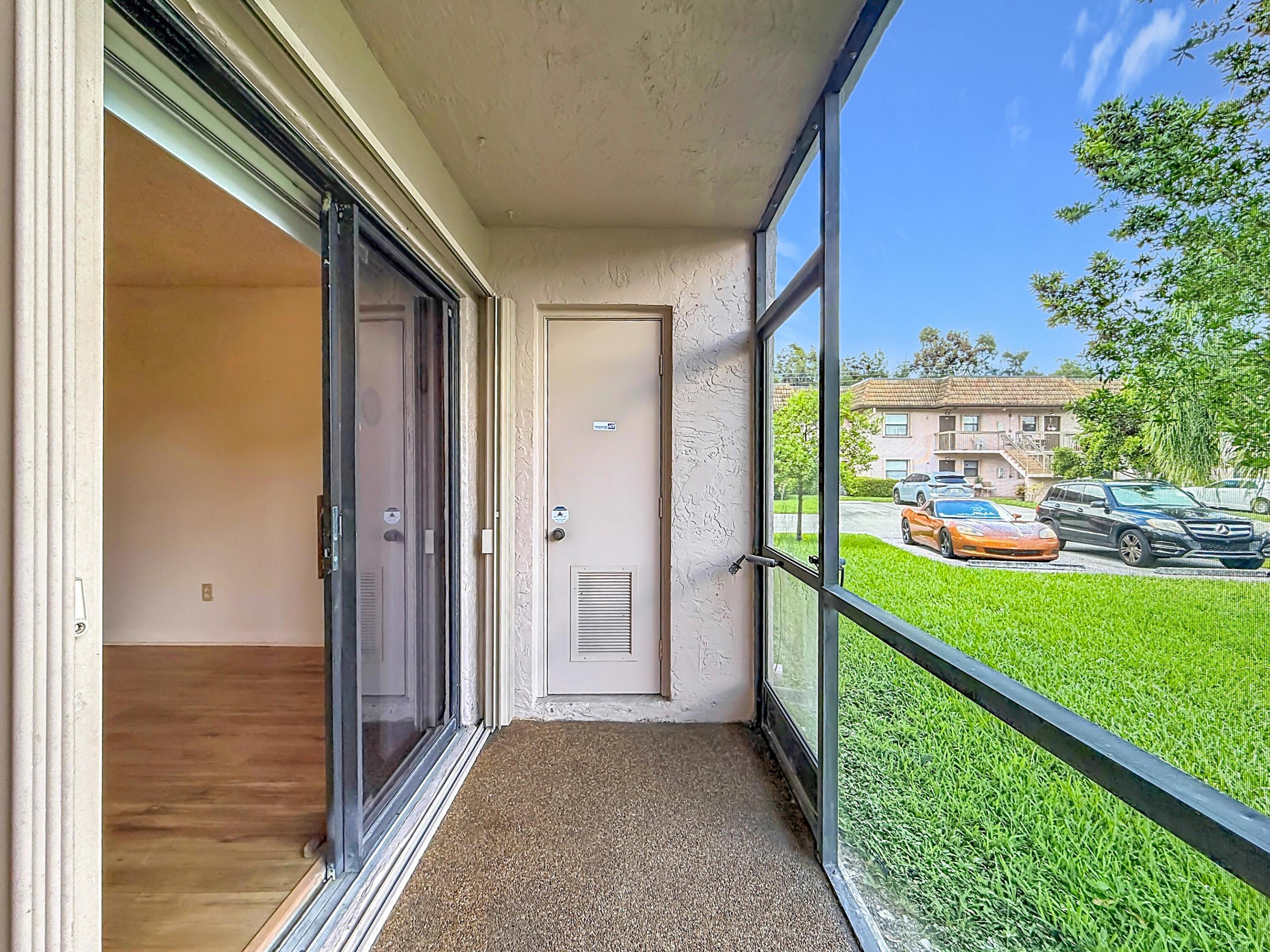 FAIRVIEW AT PEMBROKE POINTE - Residential