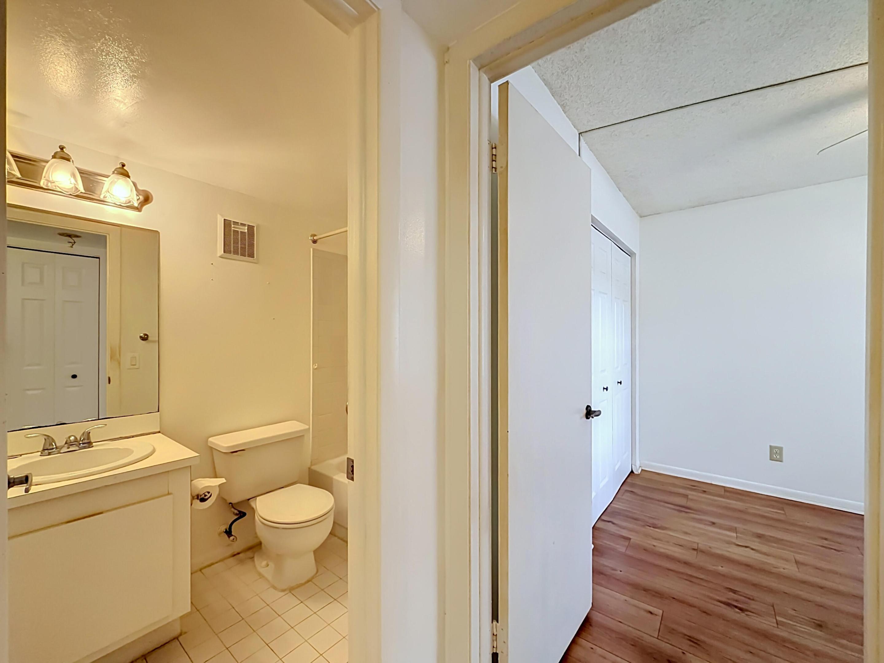 FAIRVIEW AT PEMBROKE POINTE - Residential