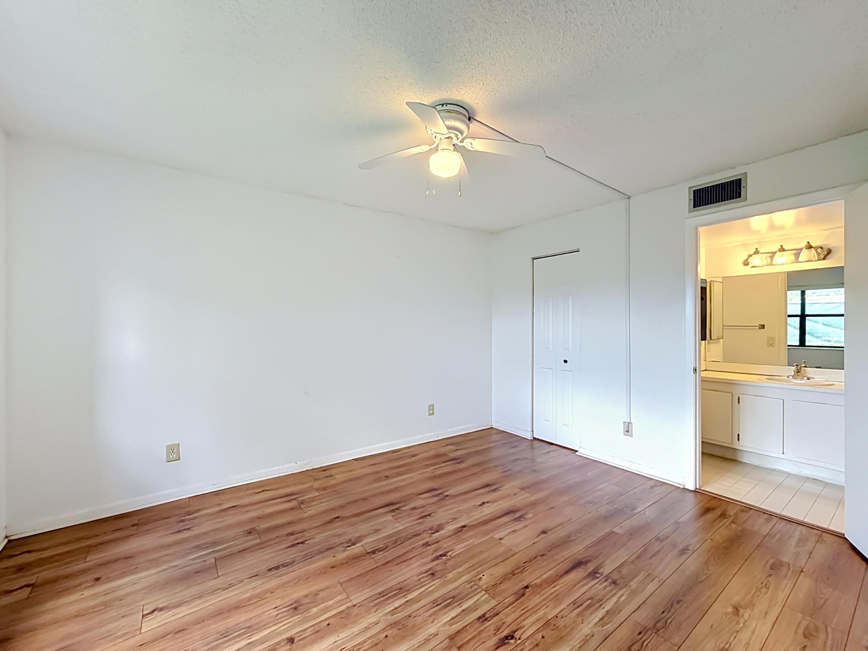 FAIRVIEW AT PEMBROKE POINTE - Residential