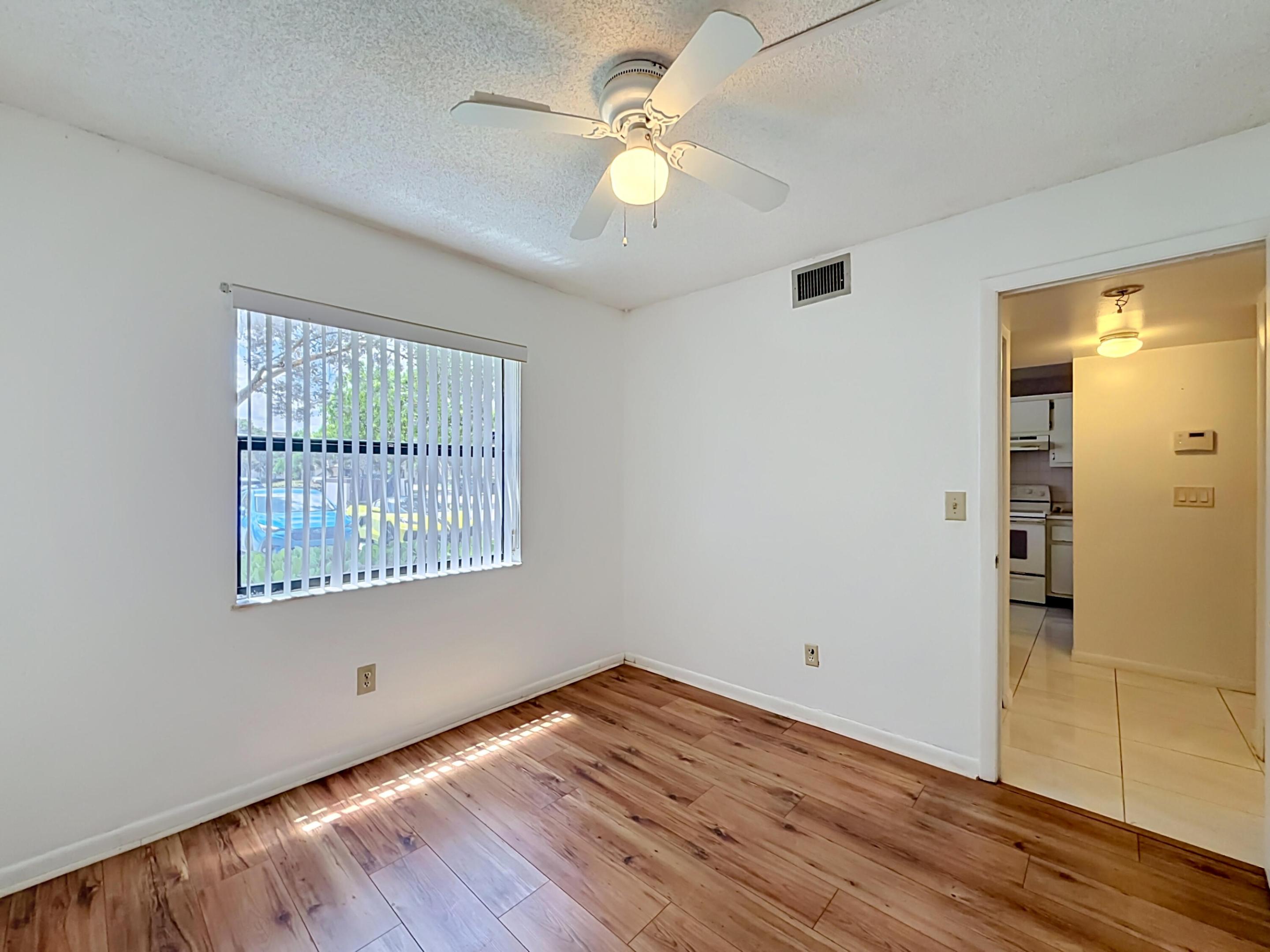 FAIRVIEW AT PEMBROKE POINTE - Residential