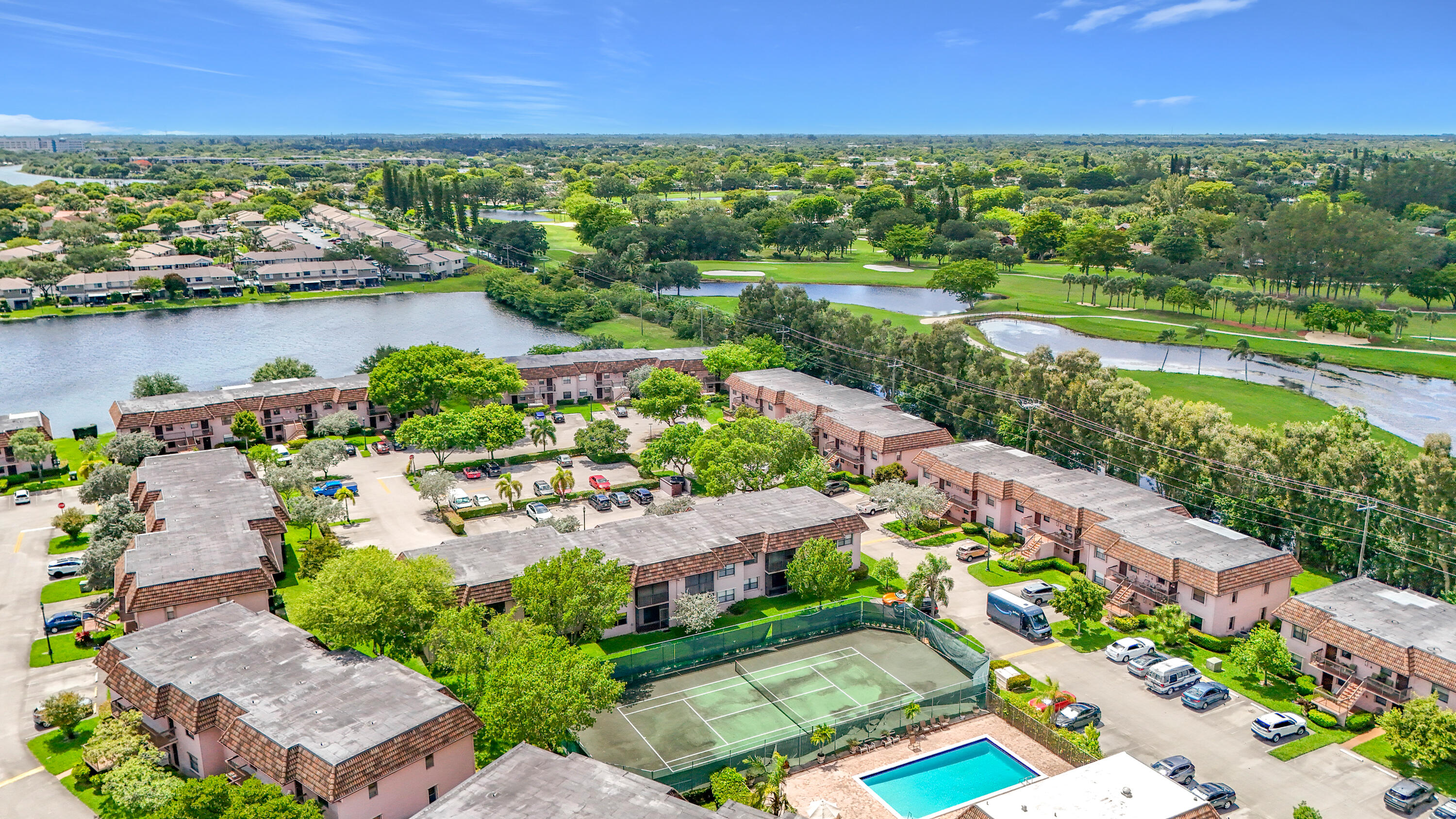 FAIRVIEW AT PEMBROKE POINTE - Residential