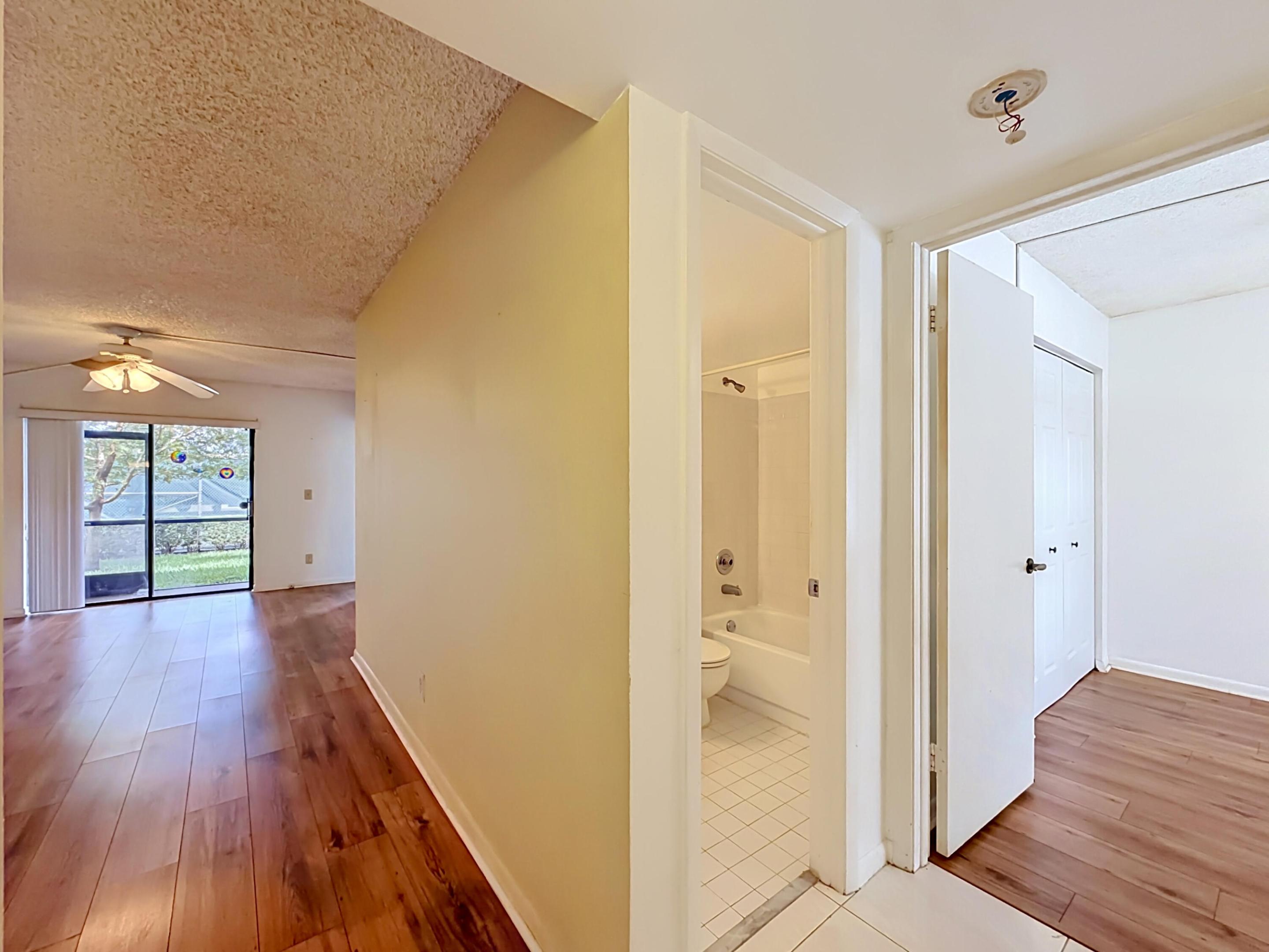 FAIRVIEW AT PEMBROKE POINTE - Residential