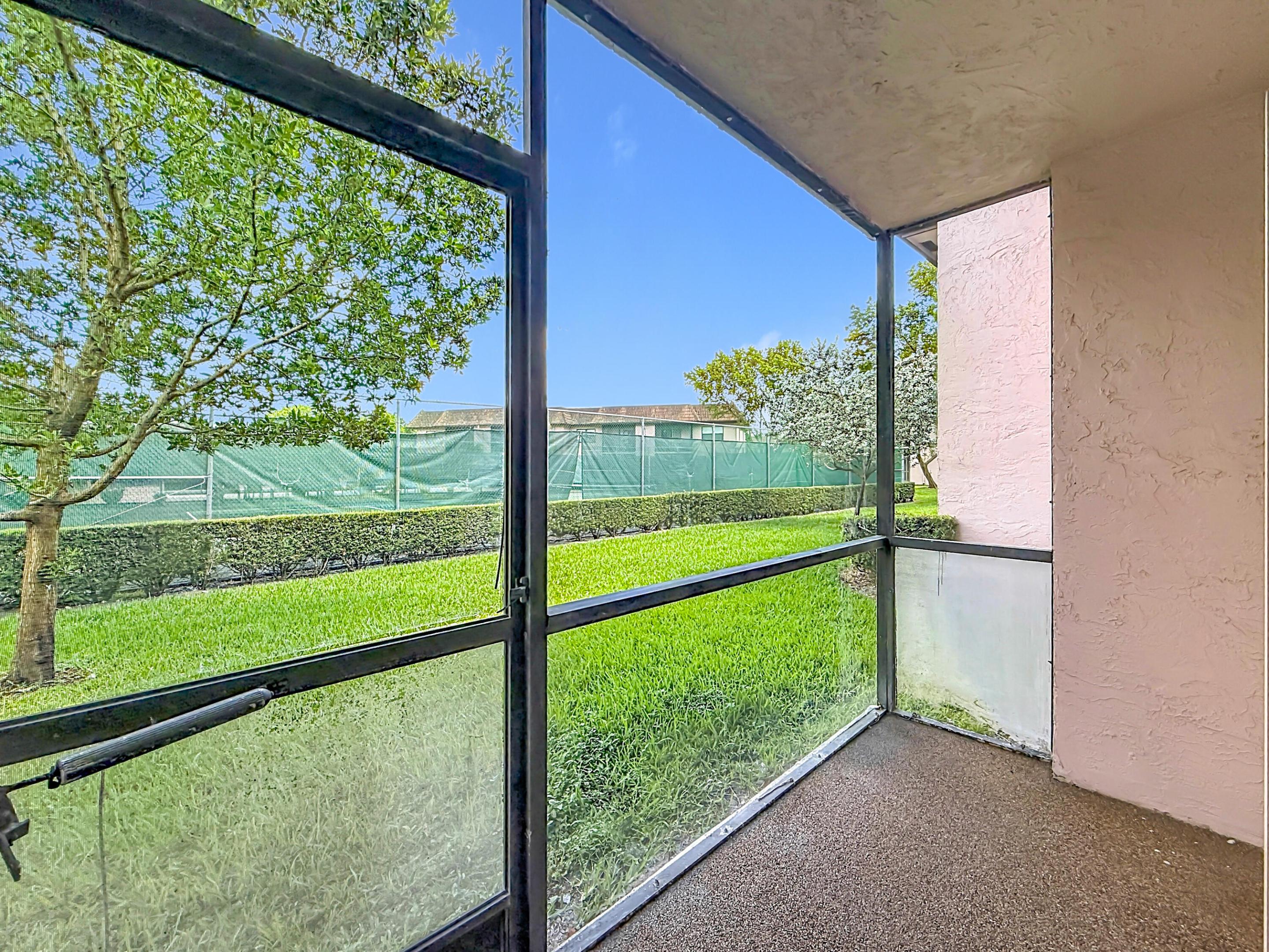 FAIRVIEW AT PEMBROKE POINTE - Residential