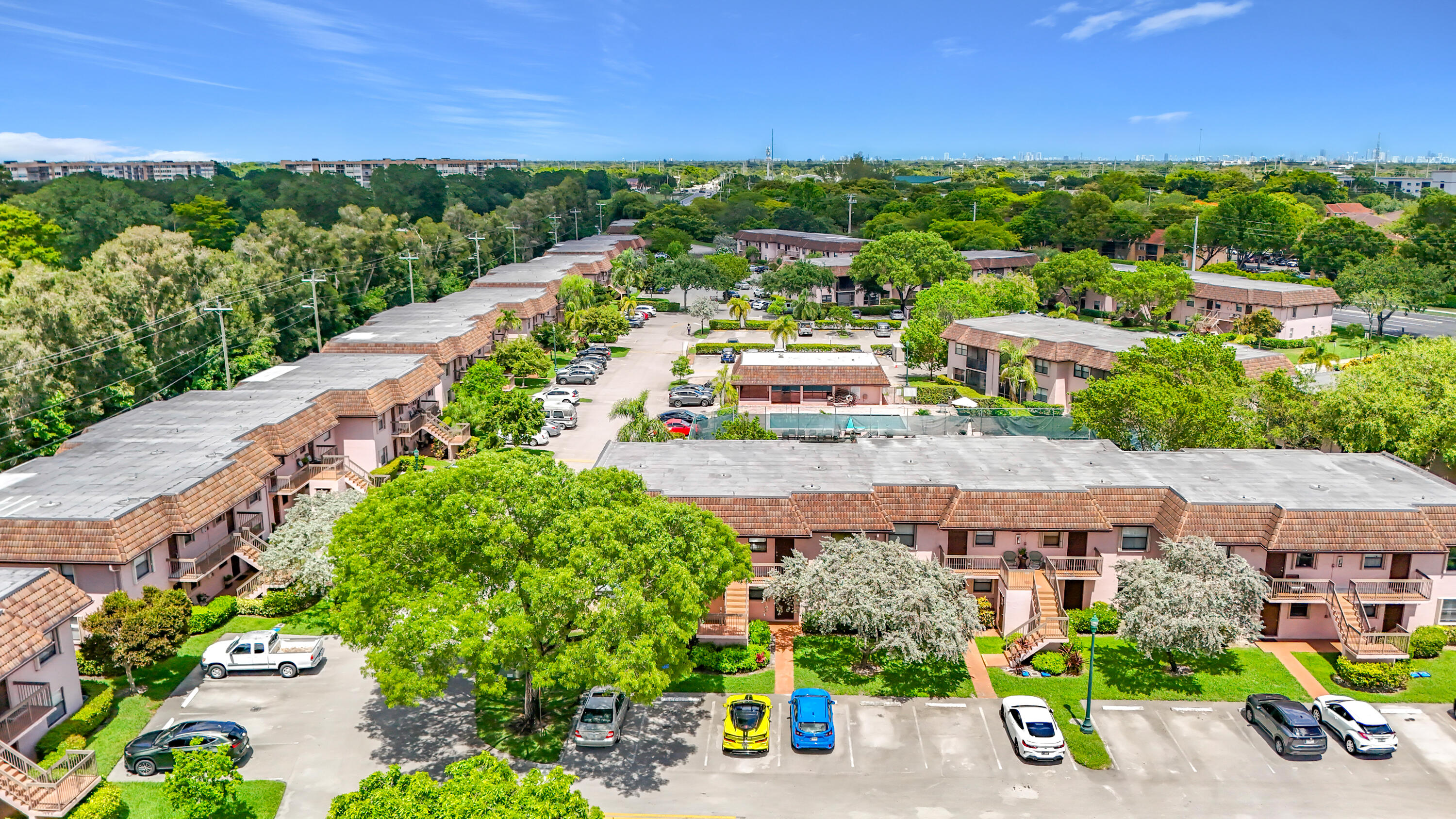 FAIRVIEW AT PEMBROKE POINTE - Residential