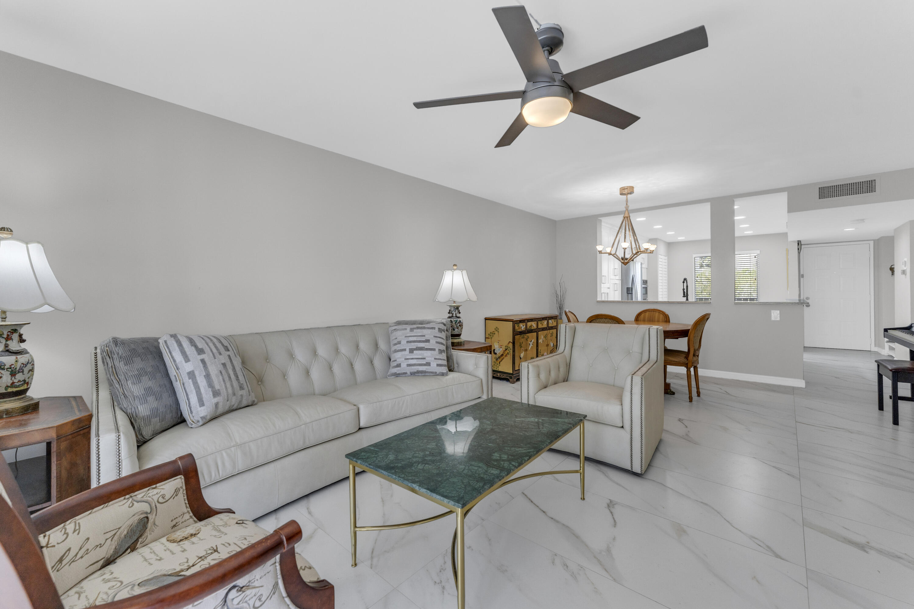 HUNTINGTON LAKES SEC THREE CONDOS - Residential