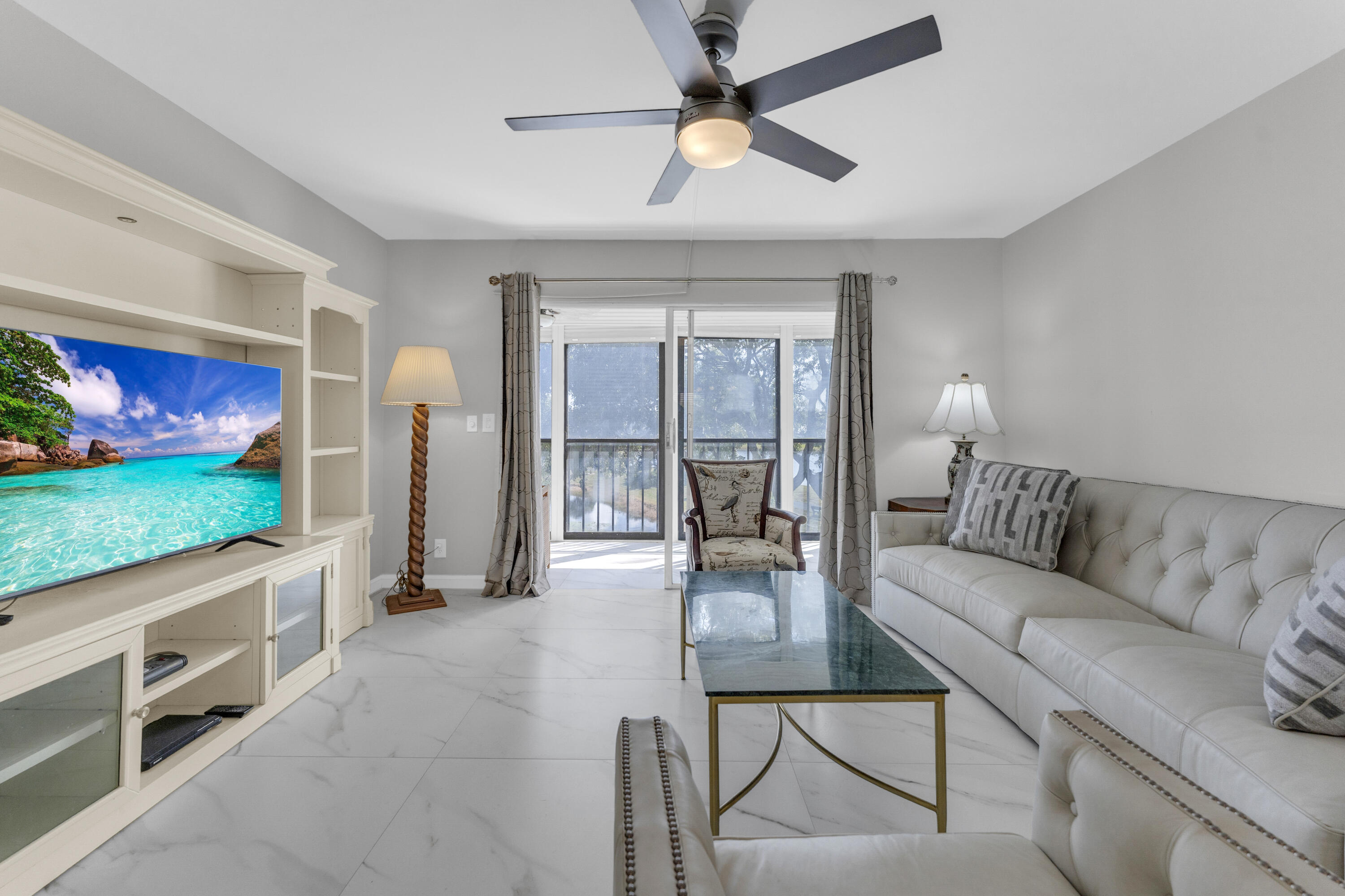 HUNTINGTON LAKES SEC THREE CONDOS - Residential