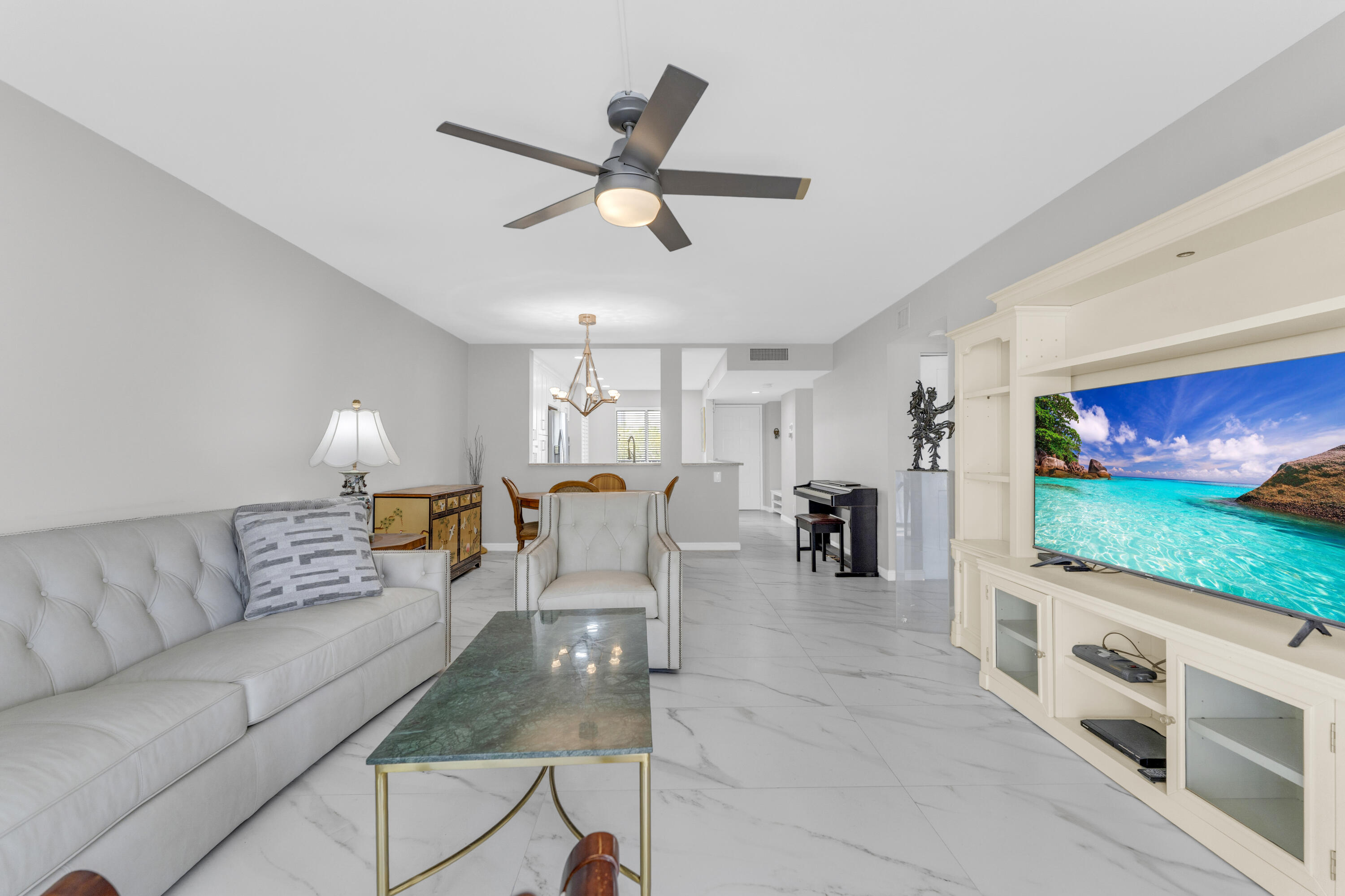 HUNTINGTON LAKES SEC THREE CONDOS - Residential