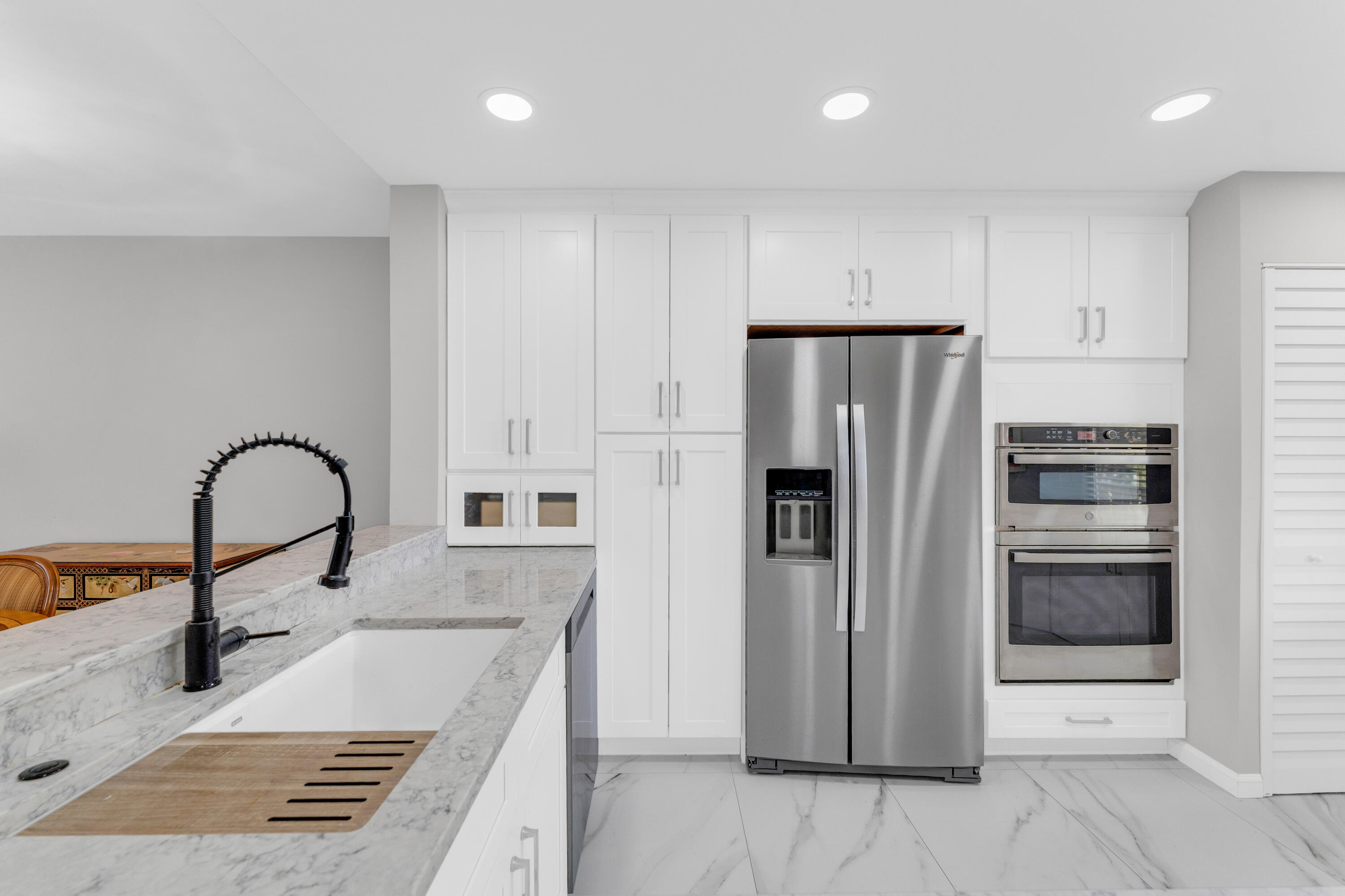 HUNTINGTON LAKES SEC THREE CONDOS - Residential