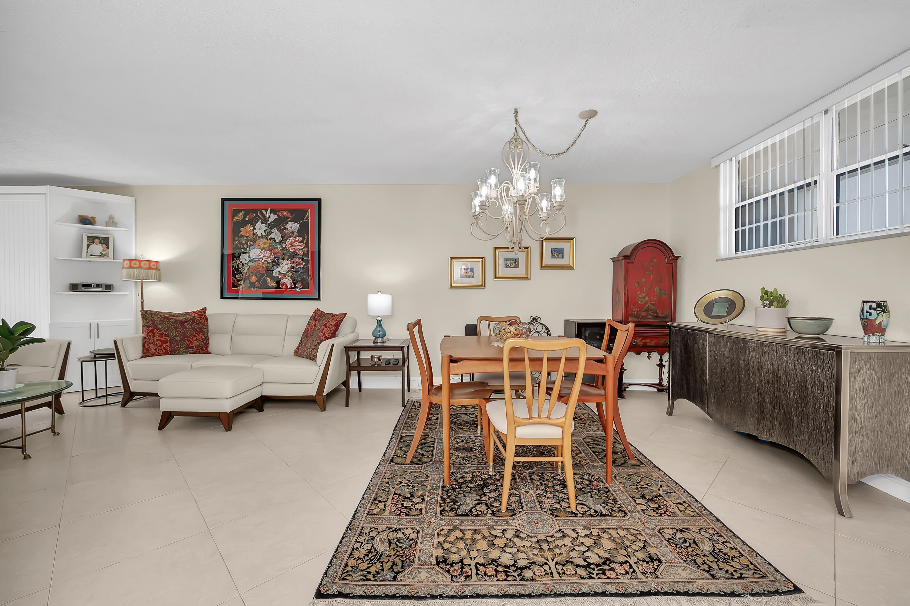DEER CREEK COUNTRY CLUB - Residential