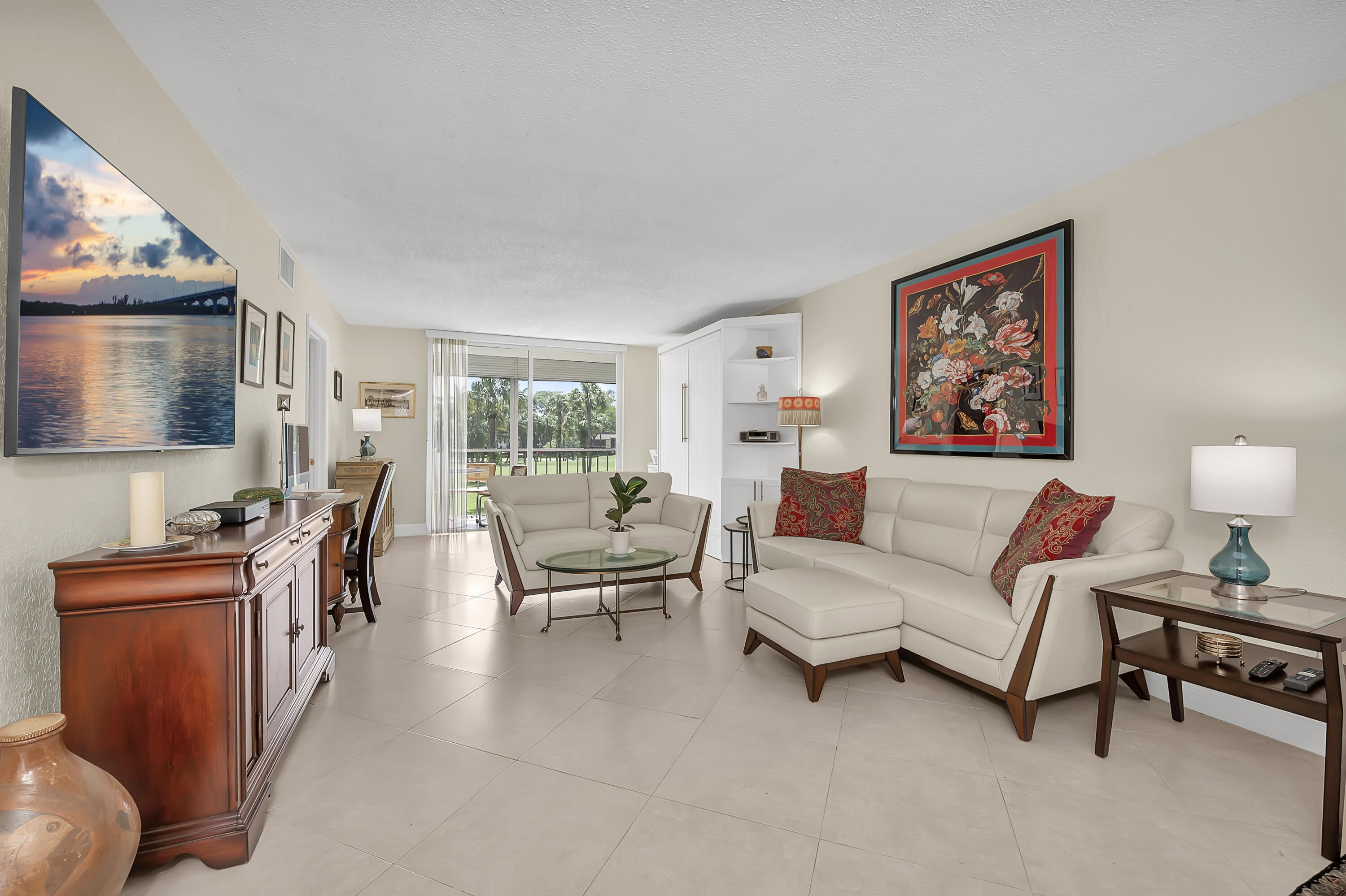 DEER CREEK COUNTRY CLUB - Residential
