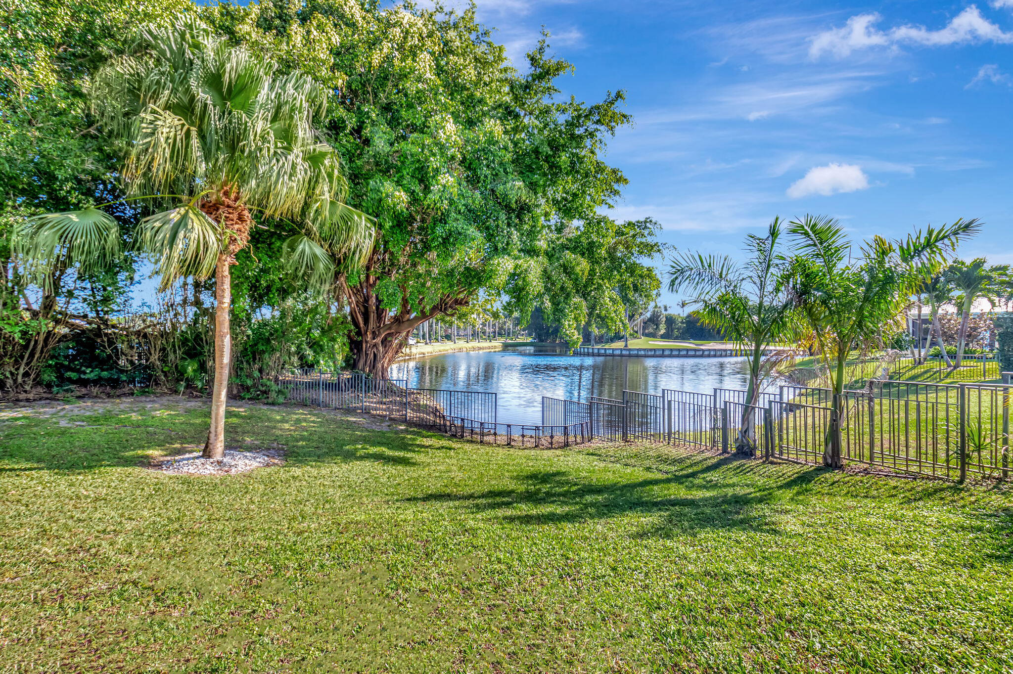 ST ANDREWS COUNTRY CLUB - Residential