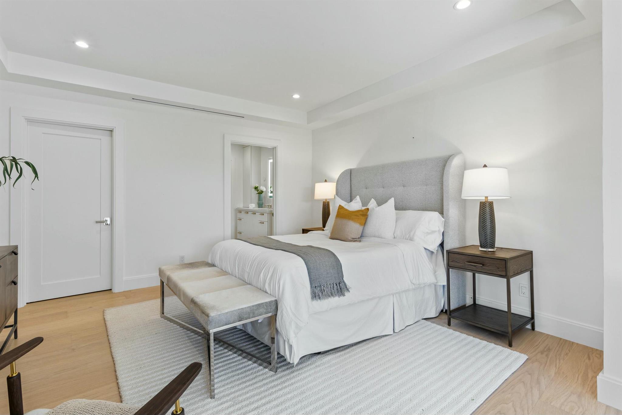 THREE HUNDRED OCEAN BLVD APTS INC - Residential