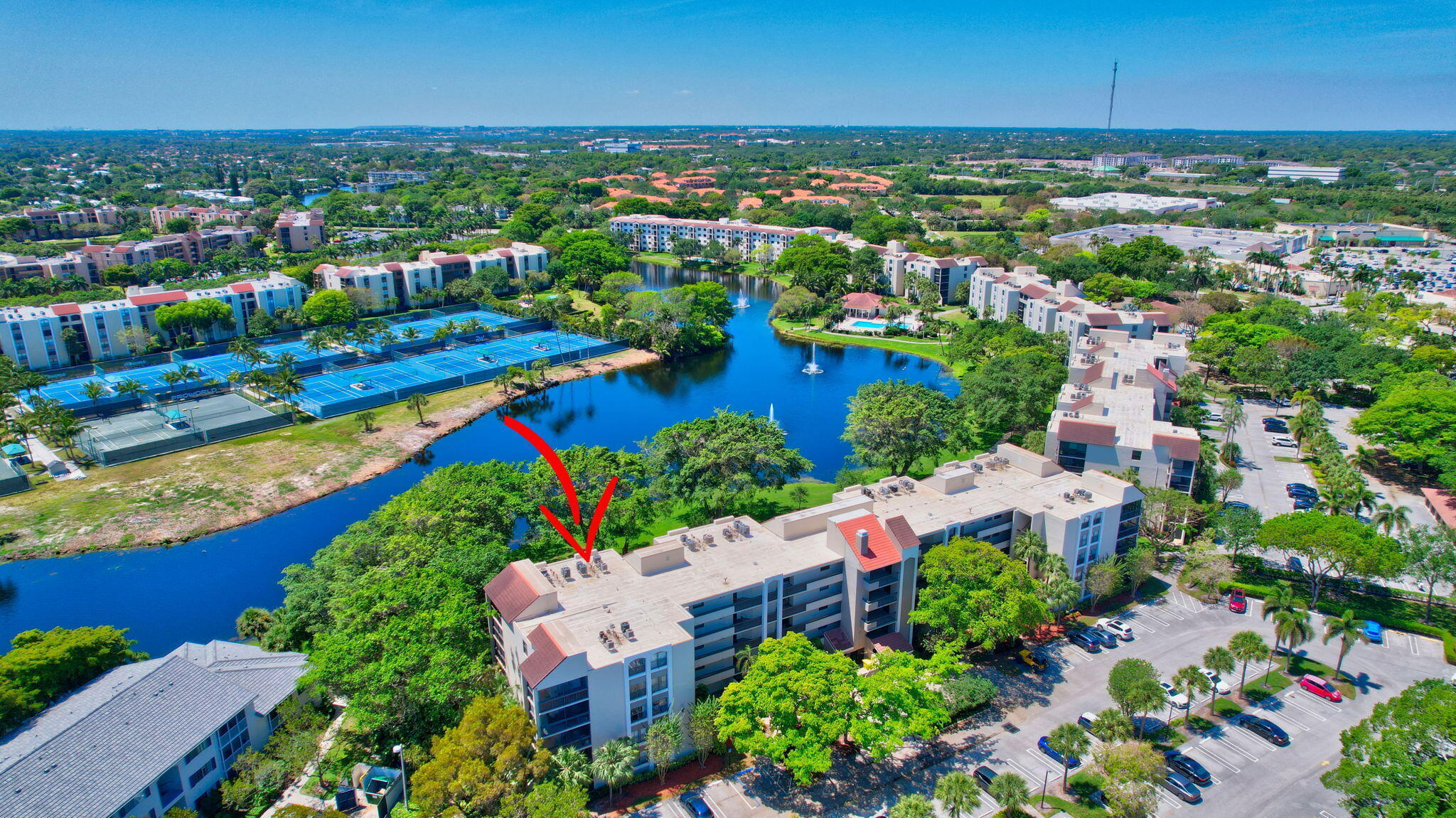 LAKESIDE CONDO - Residential Lease