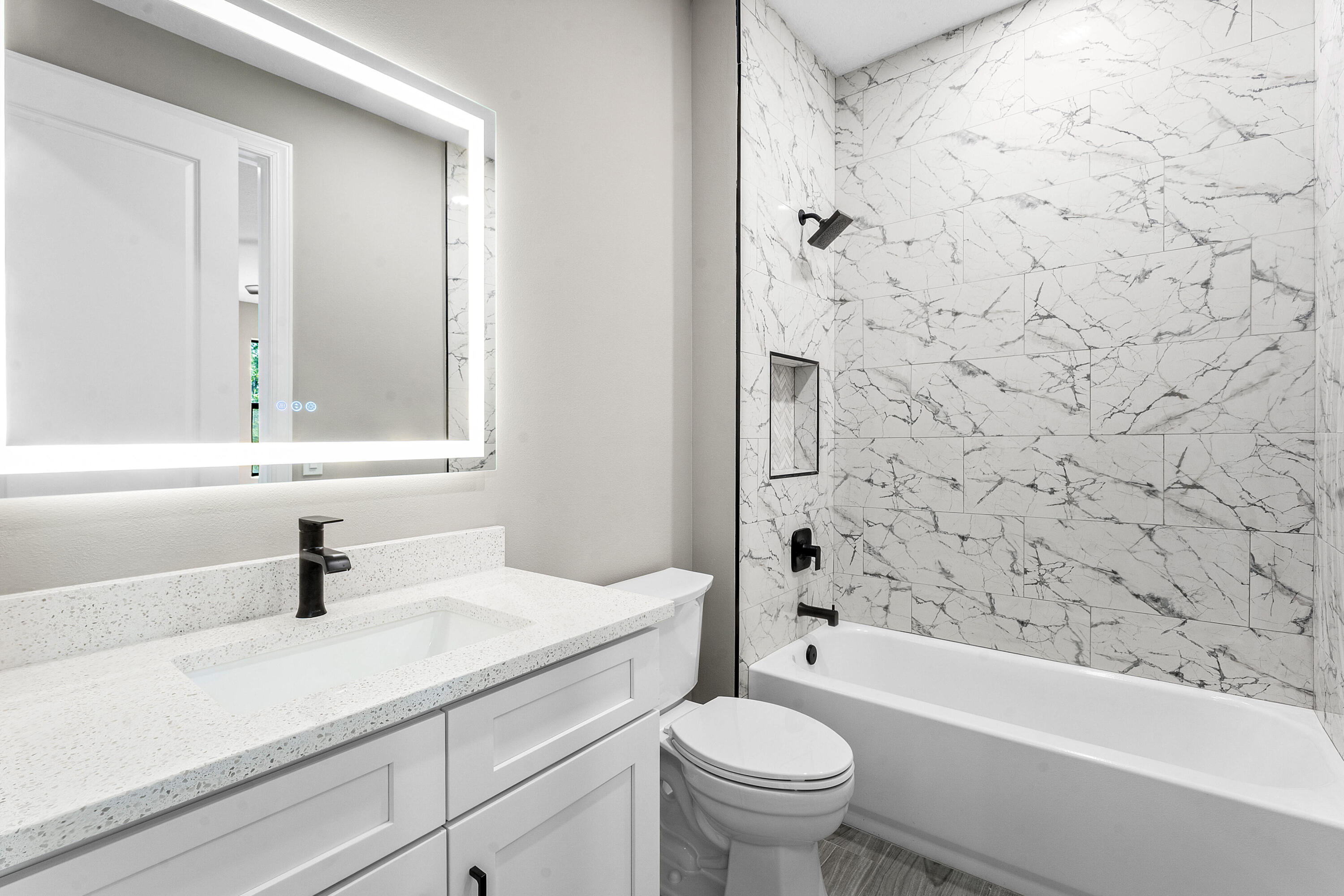 PALM BEACH COUNTRY ESTATES SEC - Residential