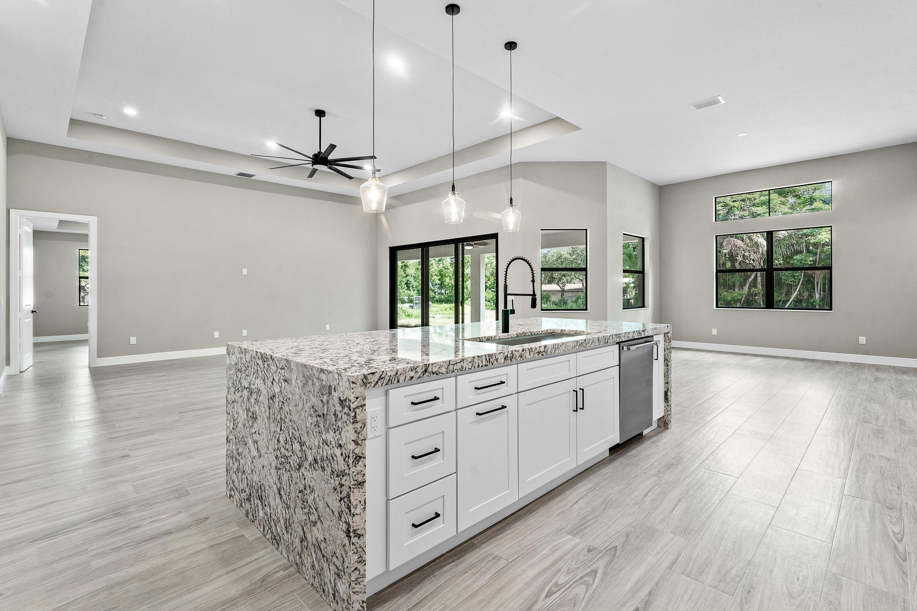 PALM BEACH COUNTRY ESTATES SEC - Residential