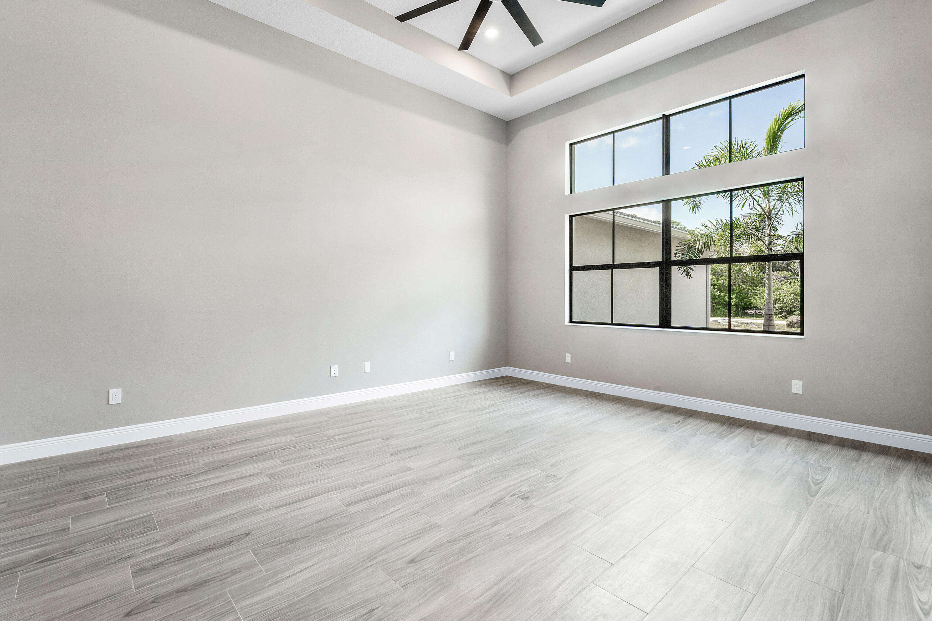 PALM BEACH COUNTRY ESTATES SEC - Residential
