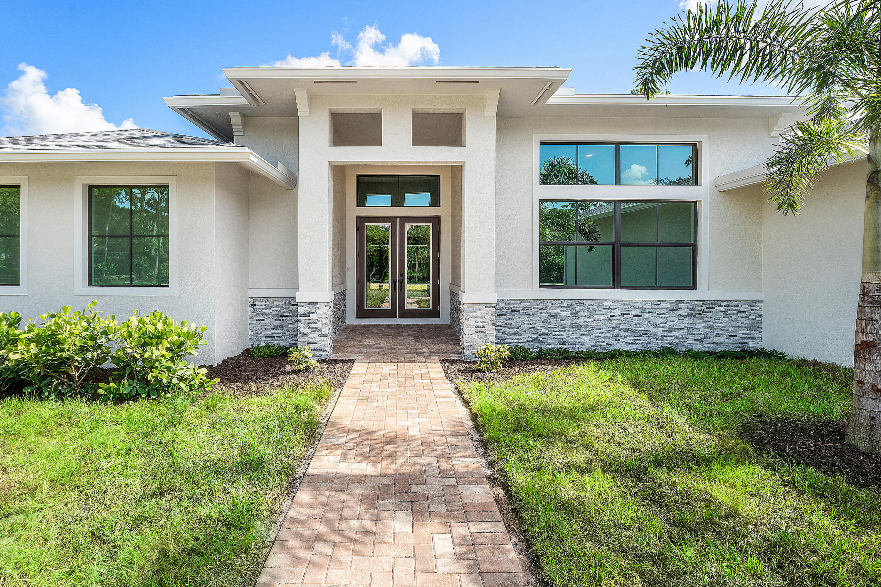 PALM BEACH COUNTRY ESTATES SEC - Residential
