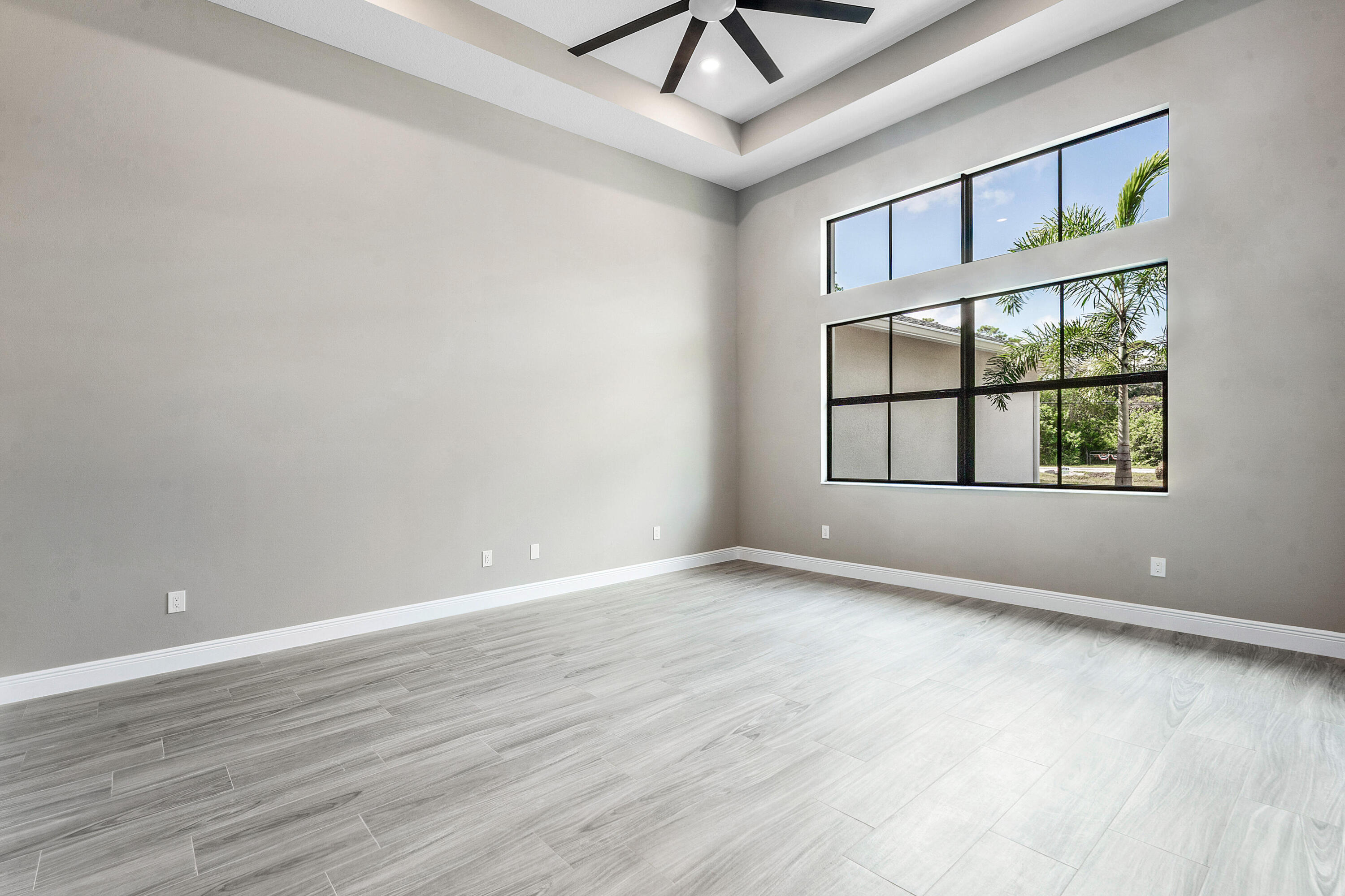 PALM BEACH COUNTRY ESTATES SEC - Residential