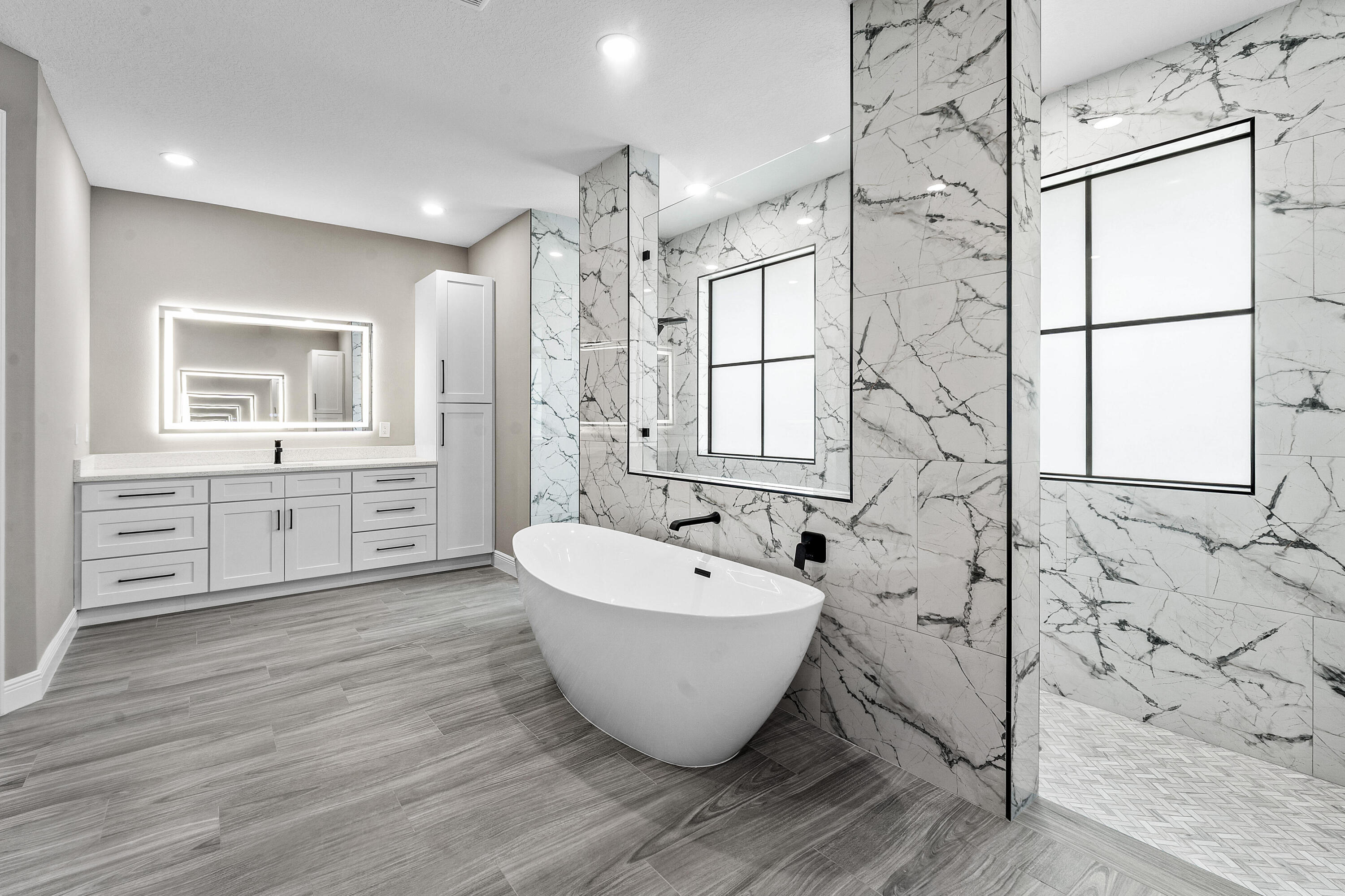 PALM BEACH COUNTRY ESTATES SEC - Residential