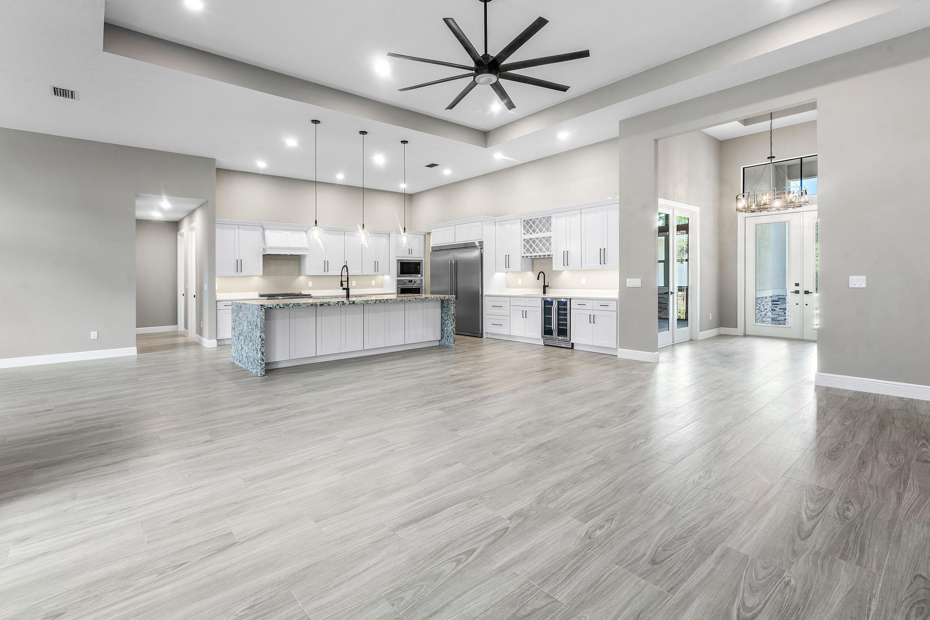 PALM BEACH COUNTRY ESTATES SEC - Residential