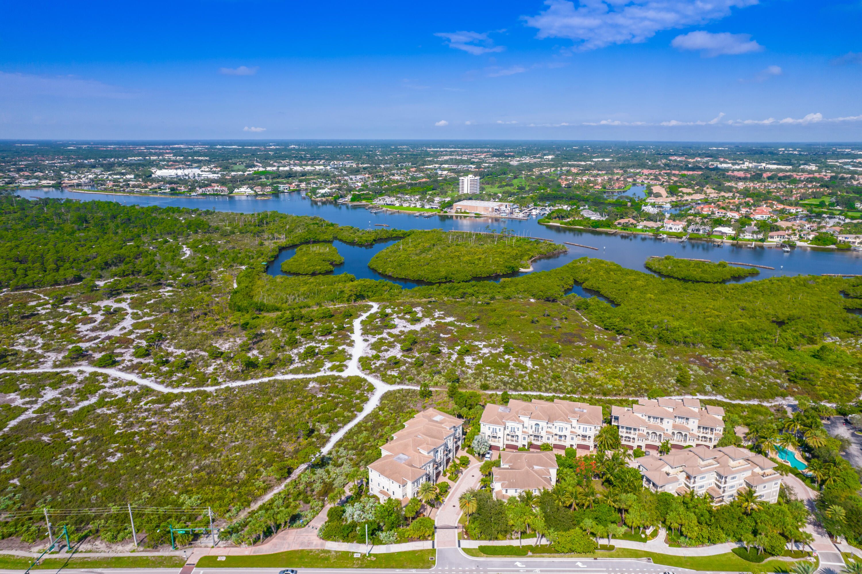 TIERRA DEL SOL AT JUPITER CONDO - Residential